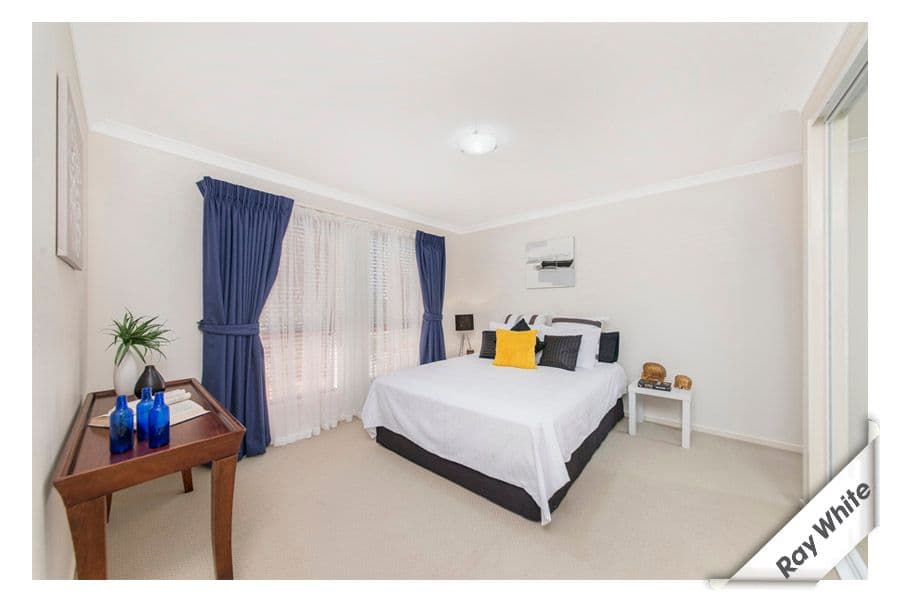 19 Jean Macnamara Street, MACGREGOR ACT 2615, Macgregor - Thumbnail 2