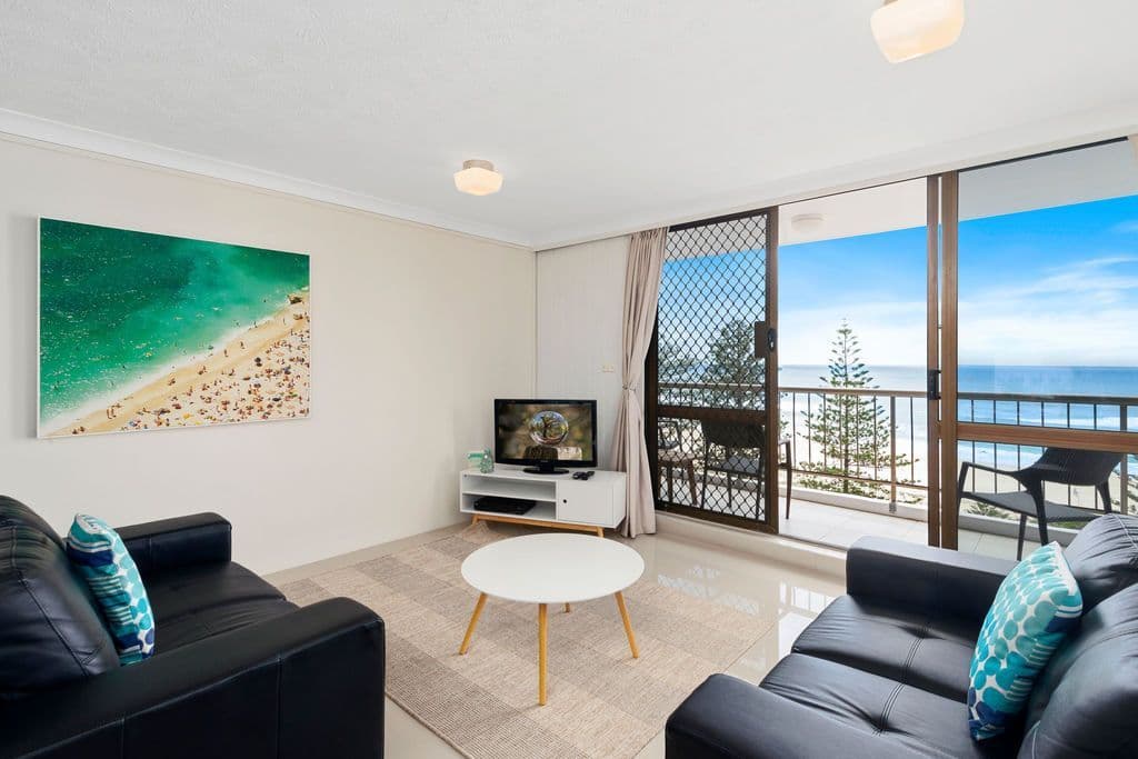 82 Marine Parade 'Aries', Coolangatta QLD 4225, Coolangatta - Thumbnail 2