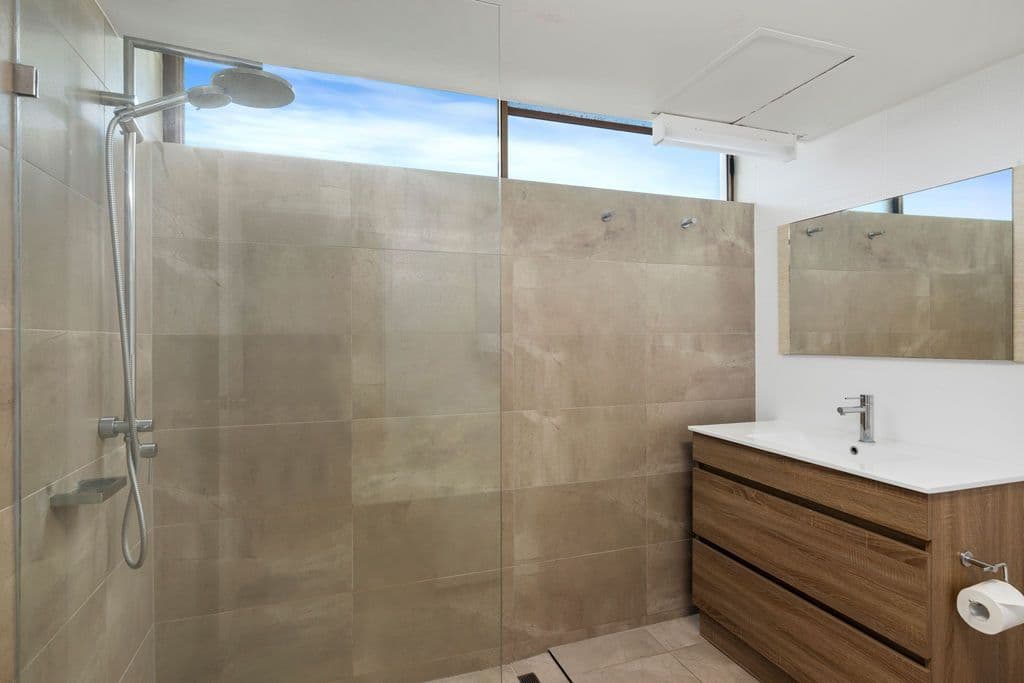 82 Marine Parade 'Aries', Coolangatta QLD 4225, Coolangatta - Thumbnail 4