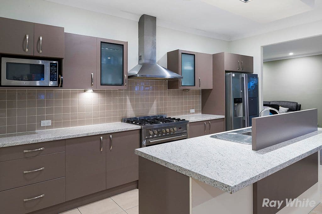 18 Katandra Crescent, Ormeau QLD 4208, Ormeau - Thumbnail 3