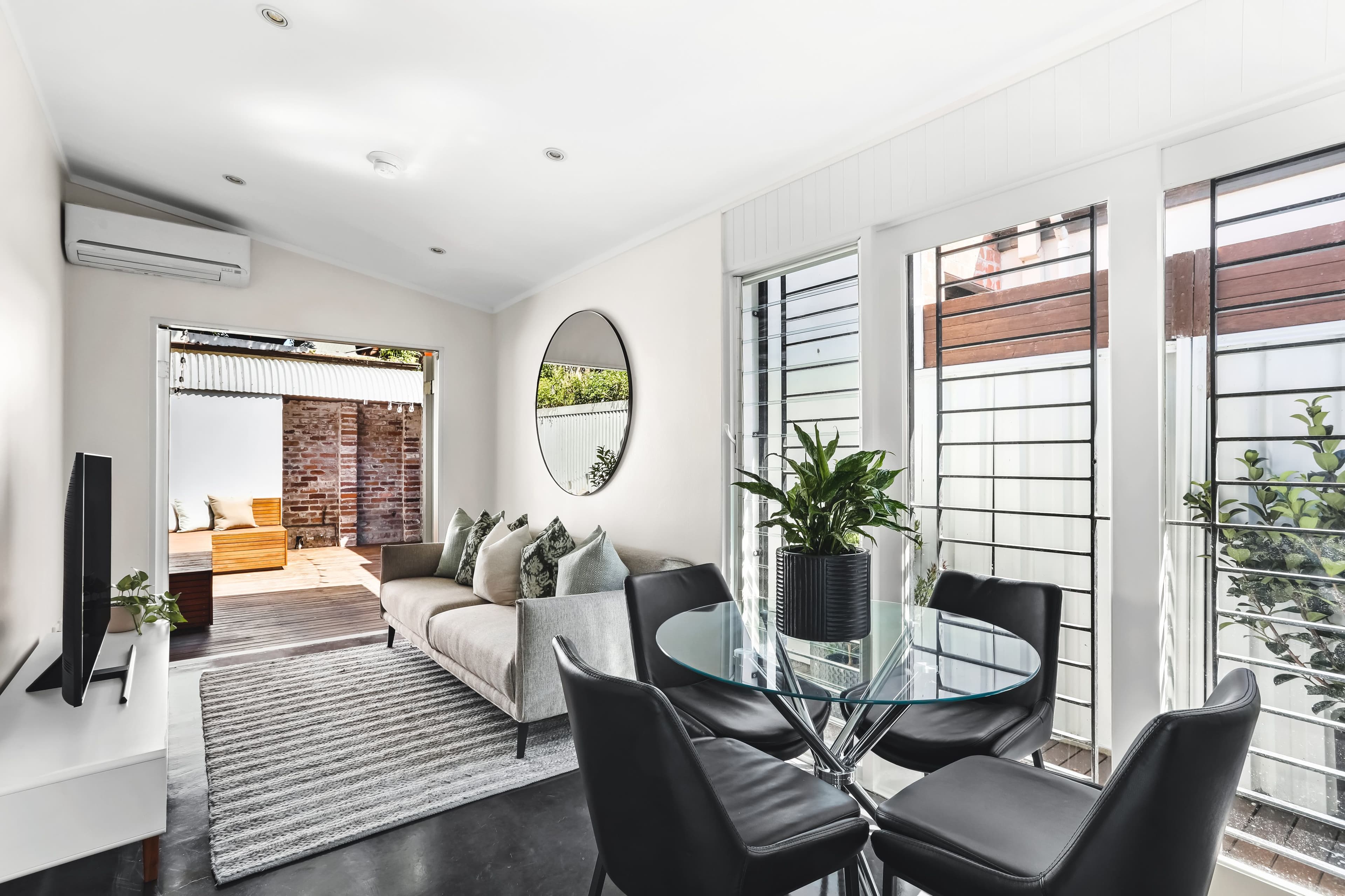 81 Telopea Street, Redfern NSW 2016, Redfern - Thumbnail 2
