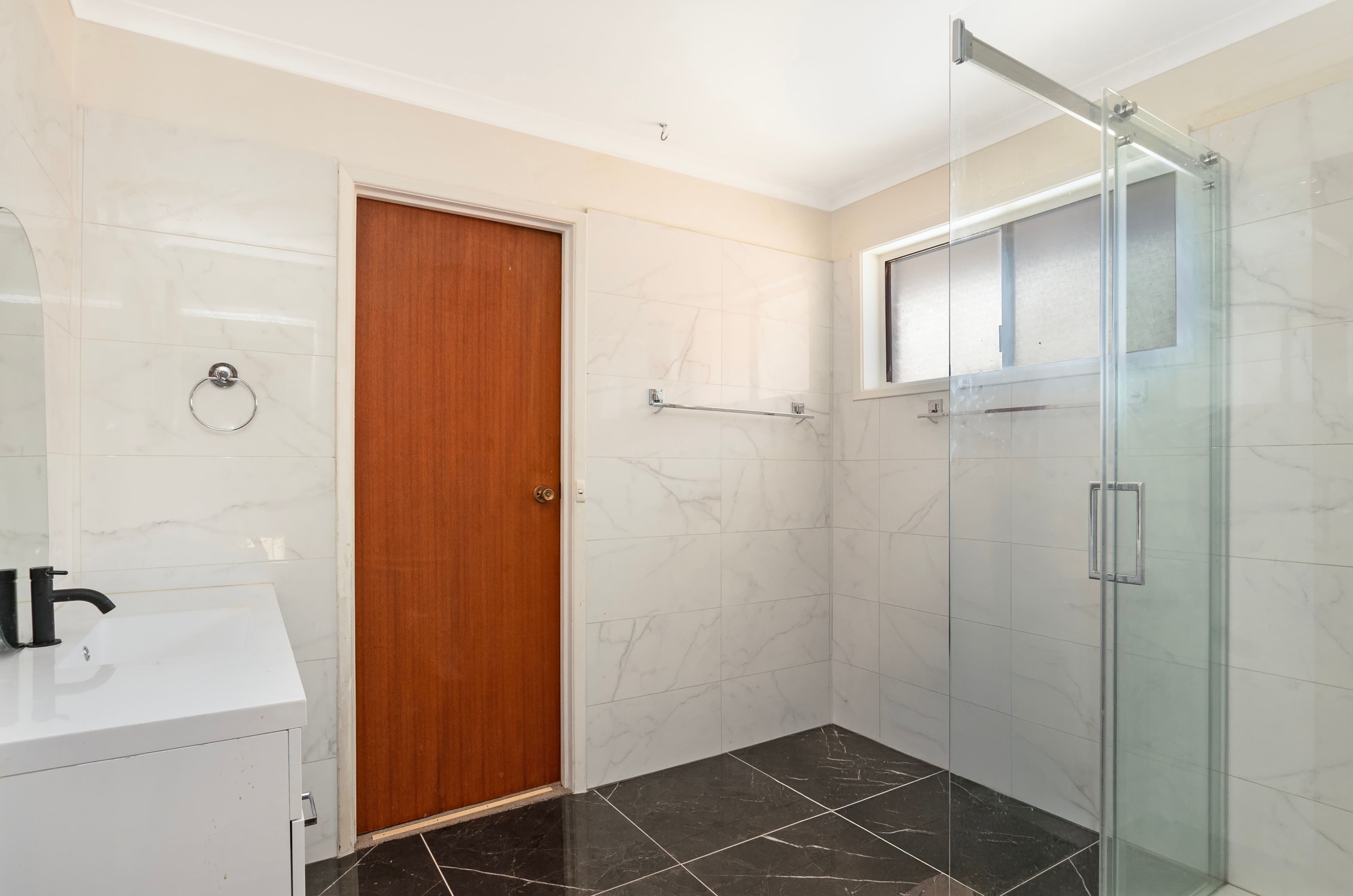 6 Owen Street, Warrnambool VIC 3280, Warrnambool - Thumbnail 5