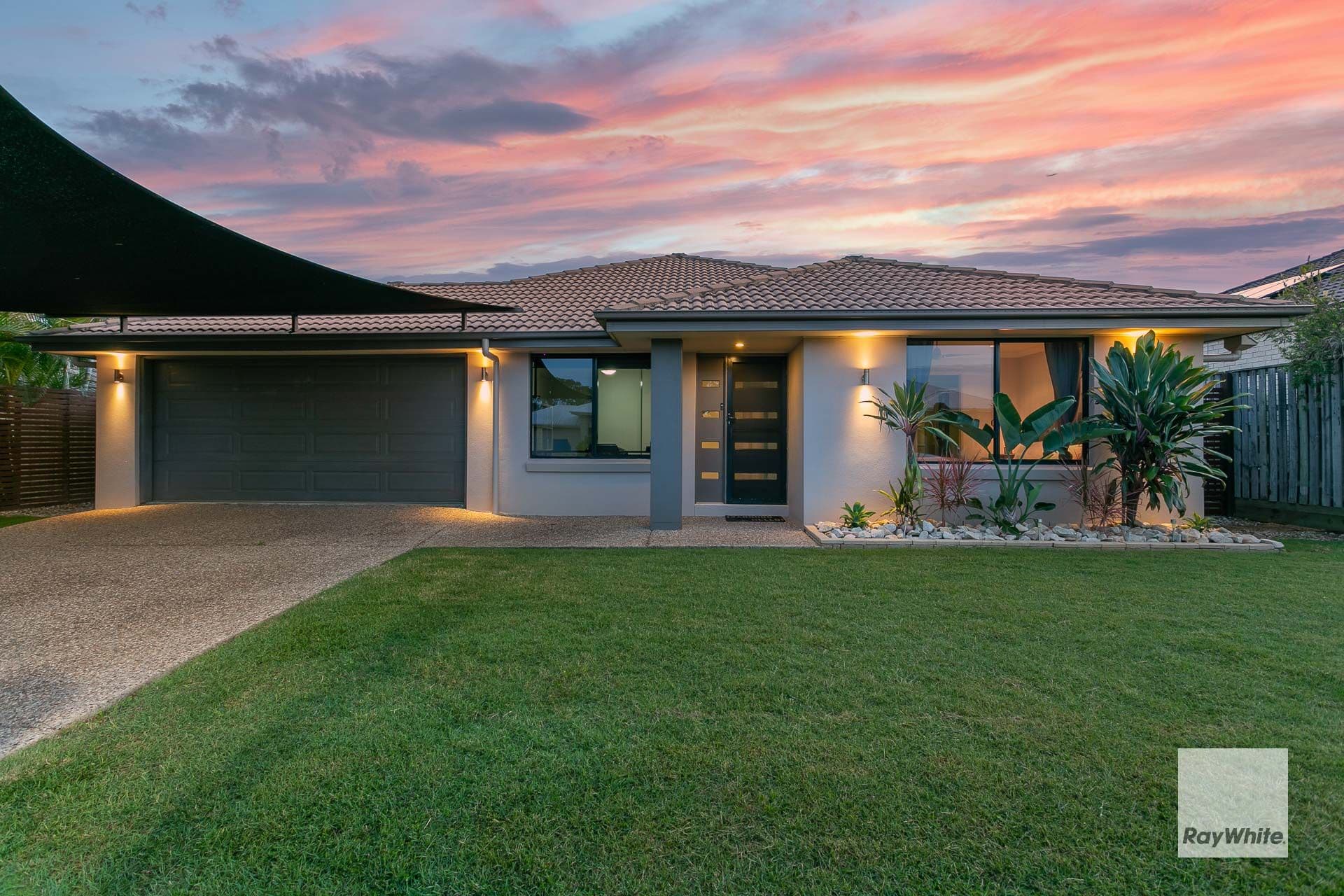 18 Sapium Road, Redland Bay QLD 4165, Redland Bay - Thumbnail 3