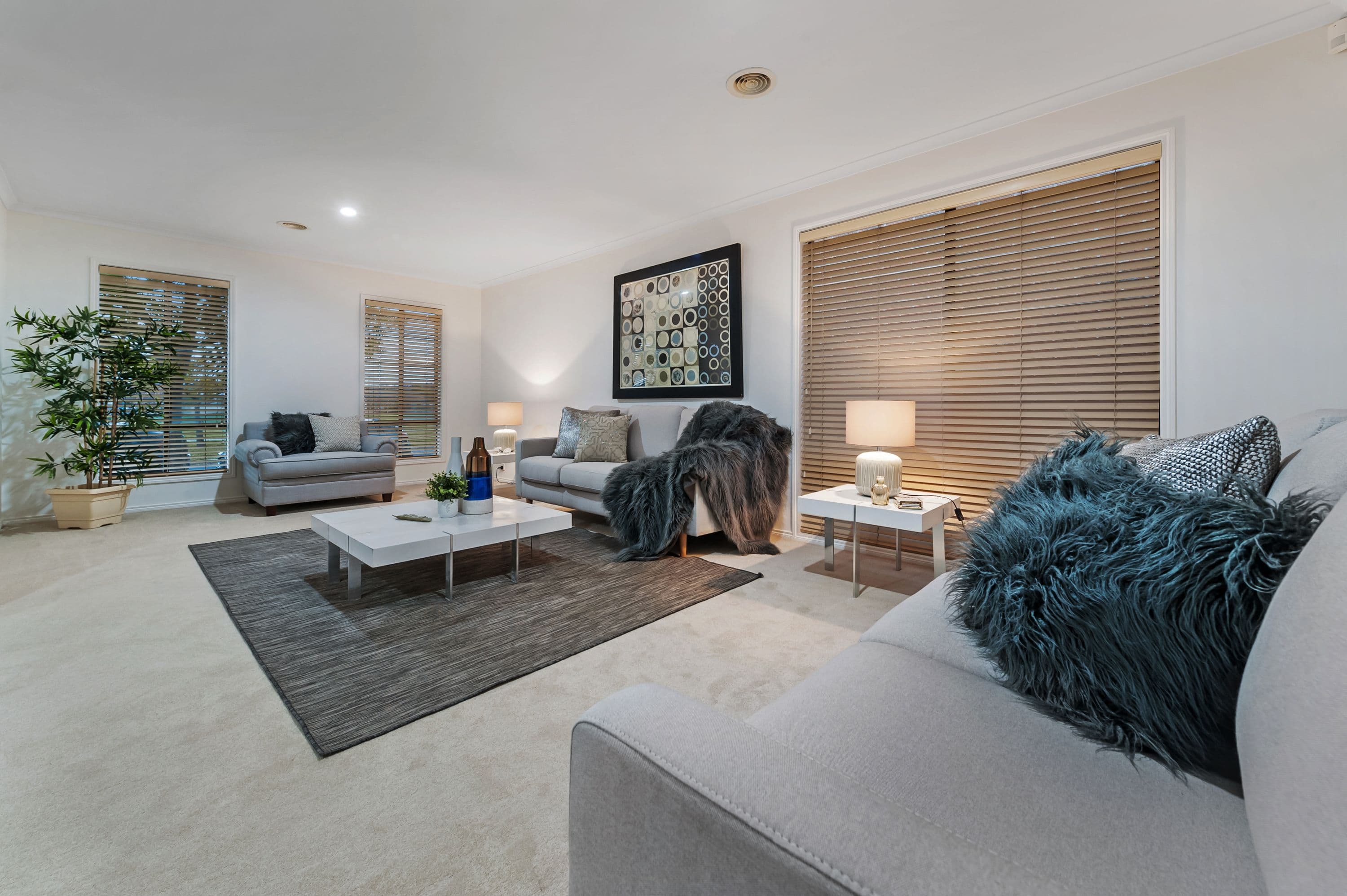 15 Cobblestone Green, Caroline Springs VIC 3023, Caroline Springs - Thumbnail 2