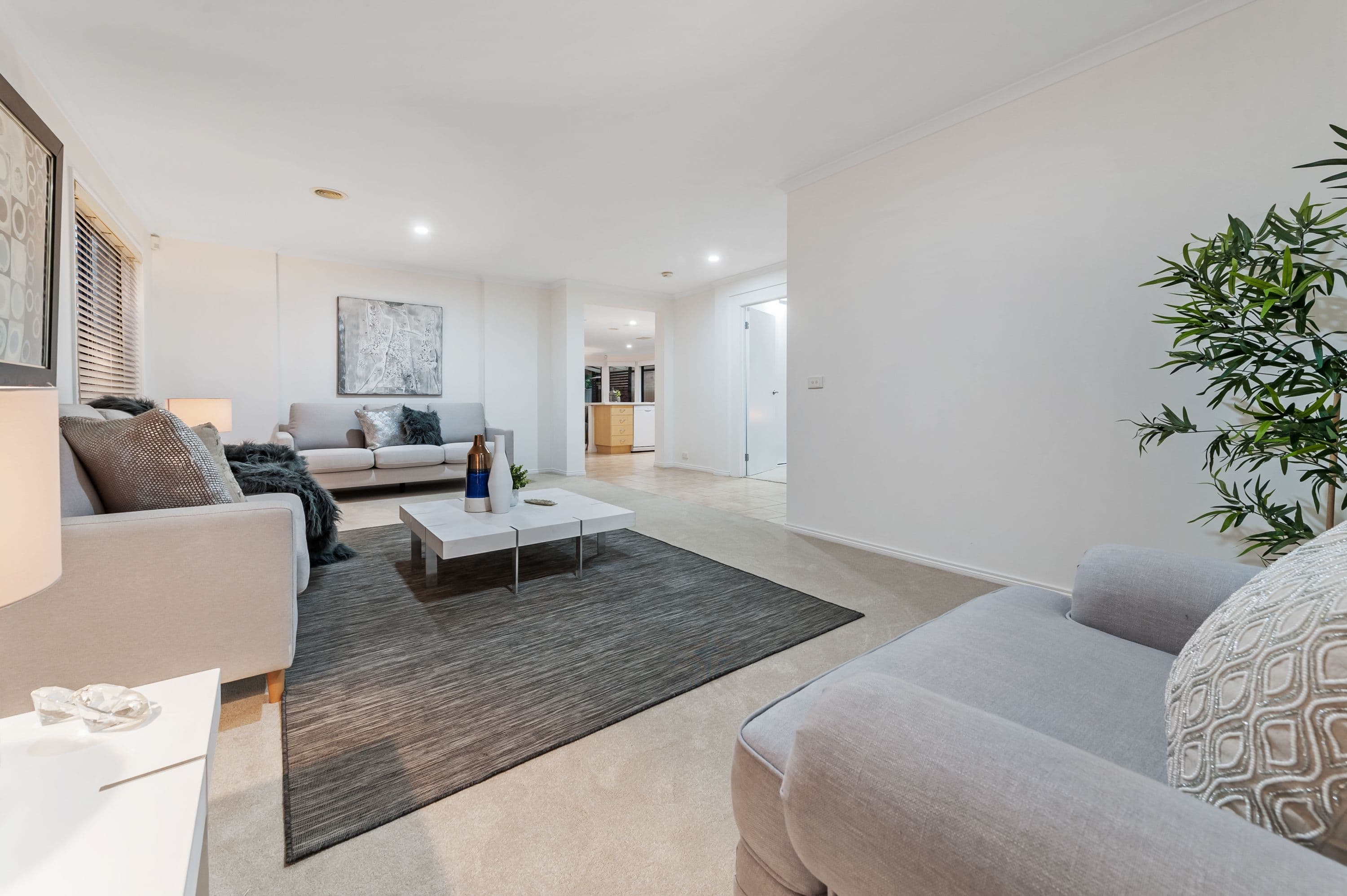 15 Cobblestone Green, Caroline Springs VIC 3023, Caroline Springs - Thumbnail 3