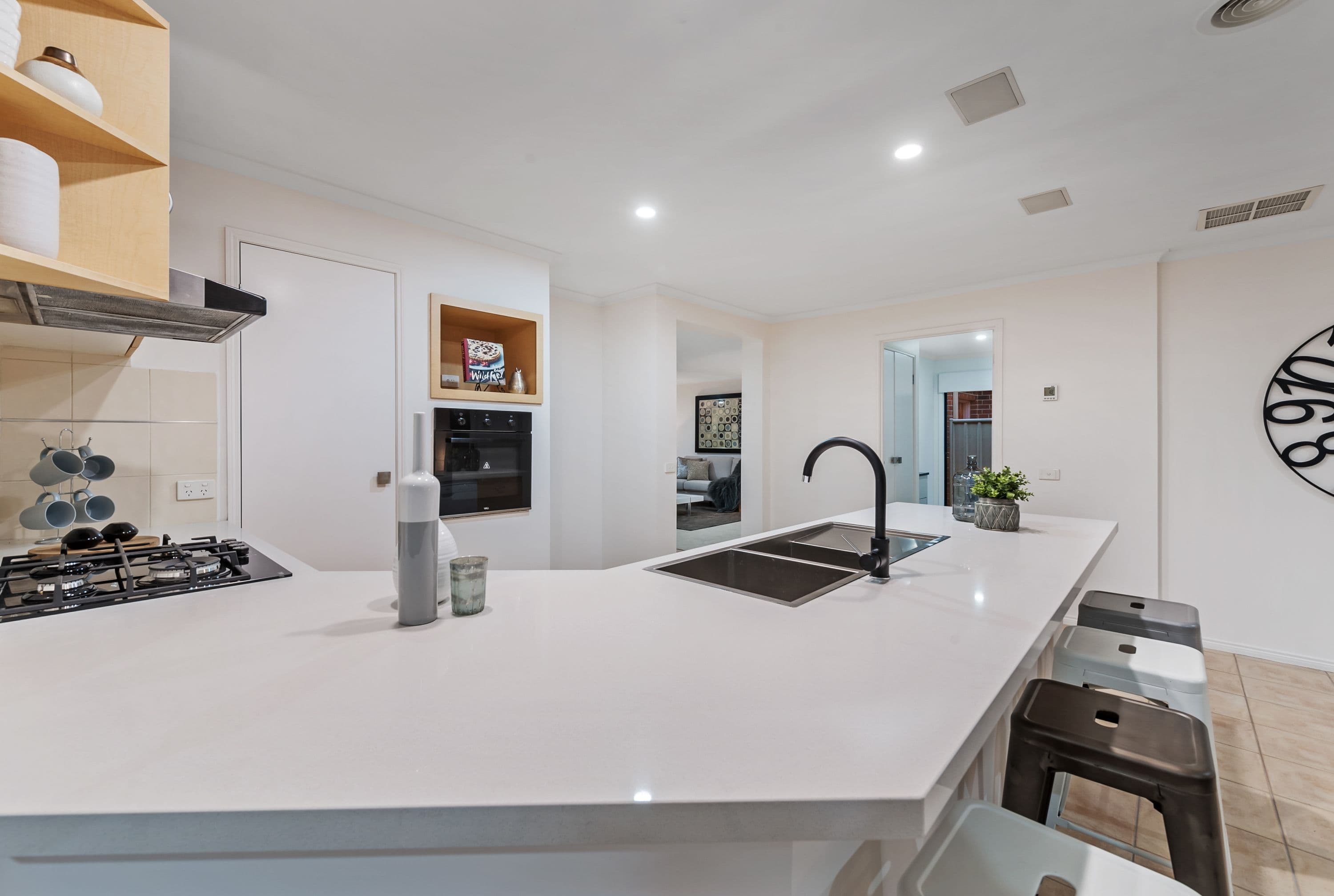 15 Cobblestone Green, Caroline Springs VIC 3023, Caroline Springs - Thumbnail 8