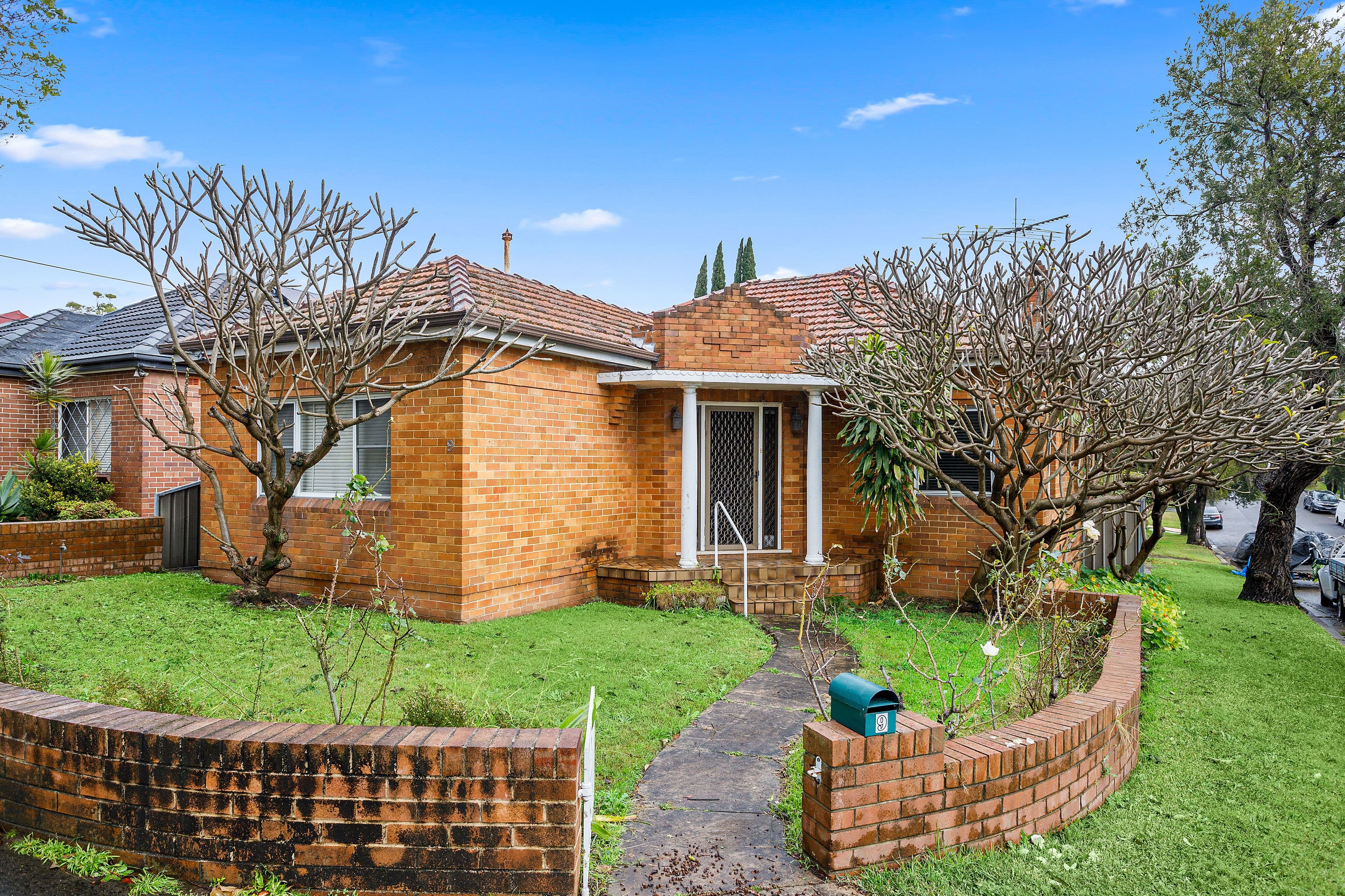 9 Caroline Street, Kingsgrove NSW 2208, Kingsgrove - Image 1