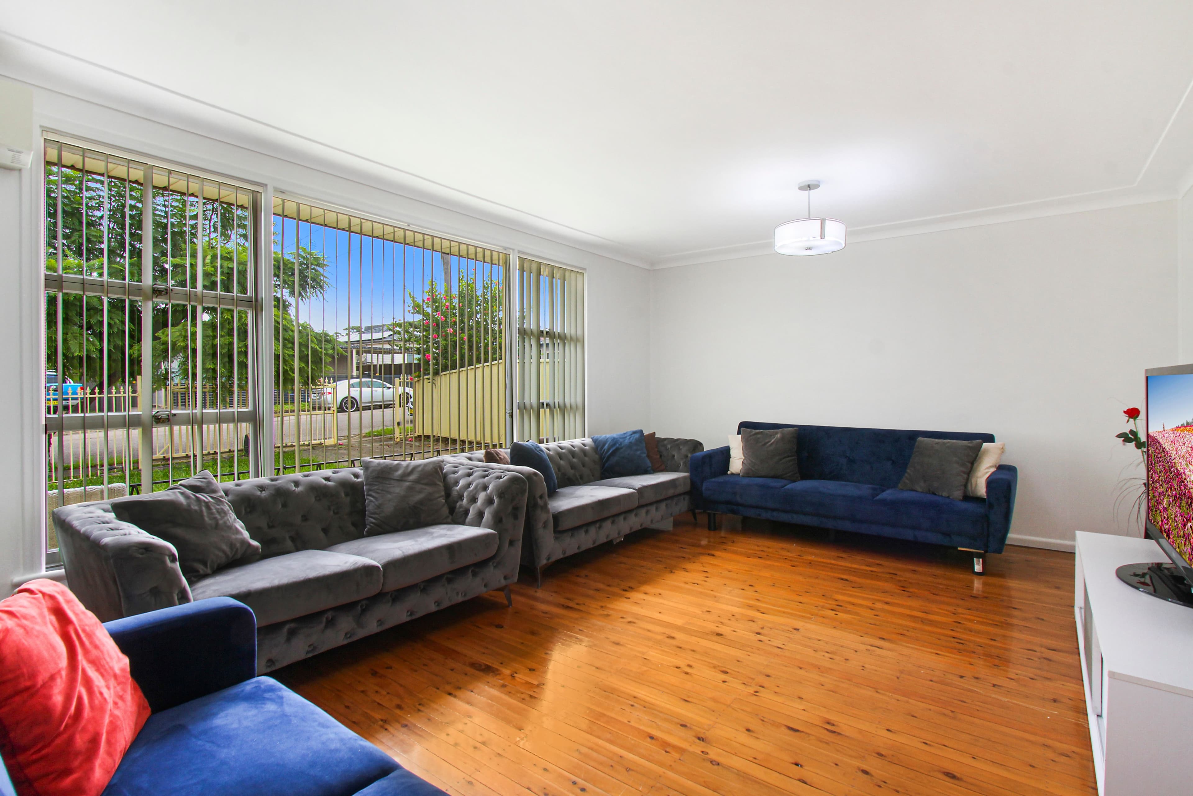 8 & 8a Lawford Street, Fairfield West NSW 2165, Fairfield West - Thumbnail 4
