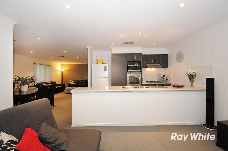 83 Fairhaven Boulevard, CRANBOURNE WEST VIC 3977, Cranbourne West - Thumbnail 2