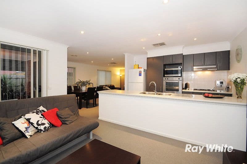 83 Fairhaven Boulevard, CRANBOURNE WEST VIC 3977, Cranbourne West - Thumbnail 4
