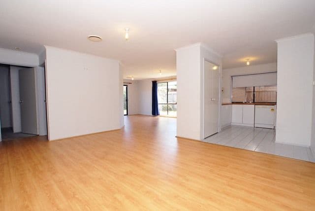 19 Manatee Close, HOPPERS CROSSING VIC 3029, Hoppers Crossing - Thumbnail 5