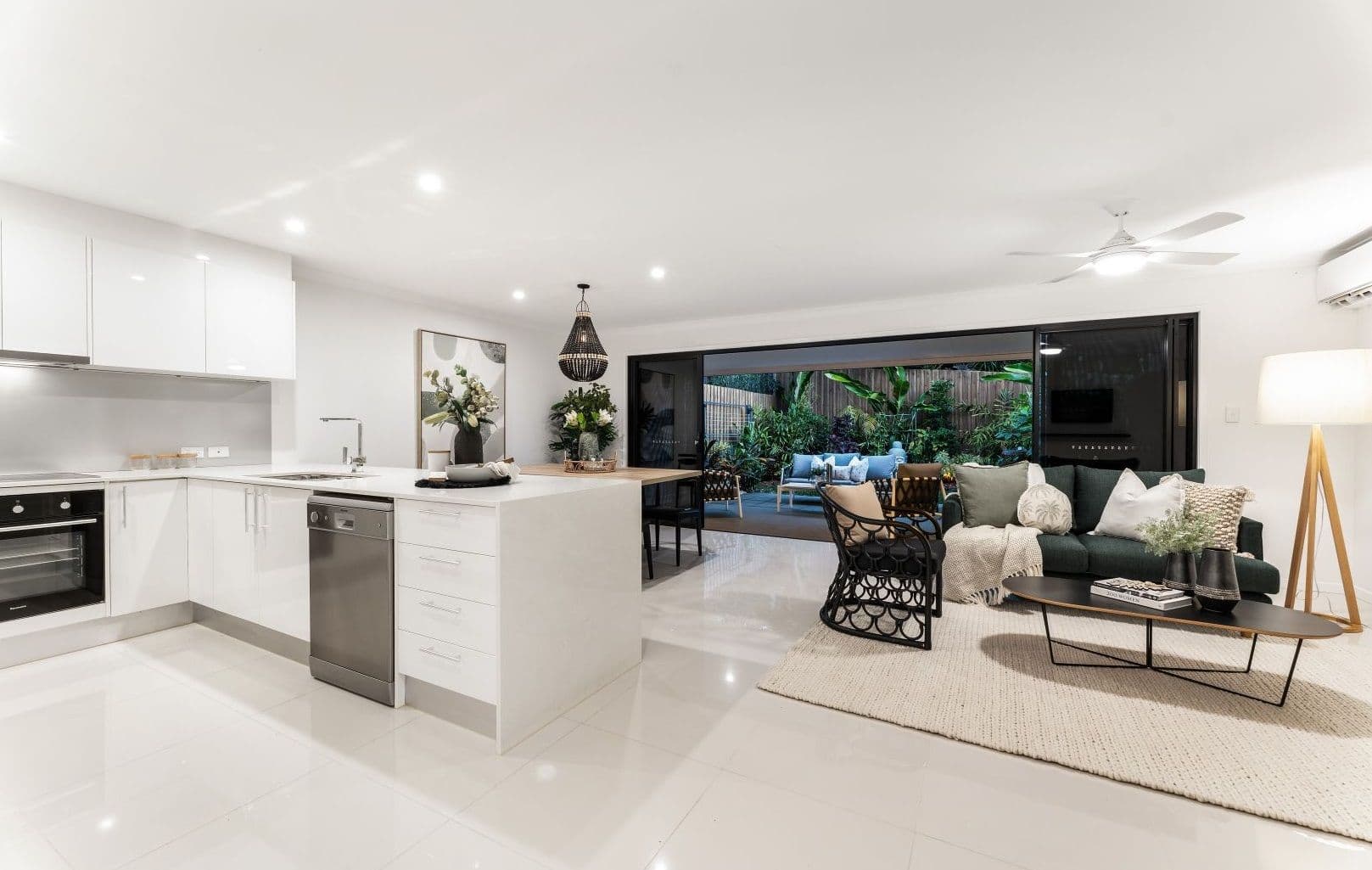 105-109 Barbaralla Drive, Springwood QLD 4127, Springwood - Thumbnail 3