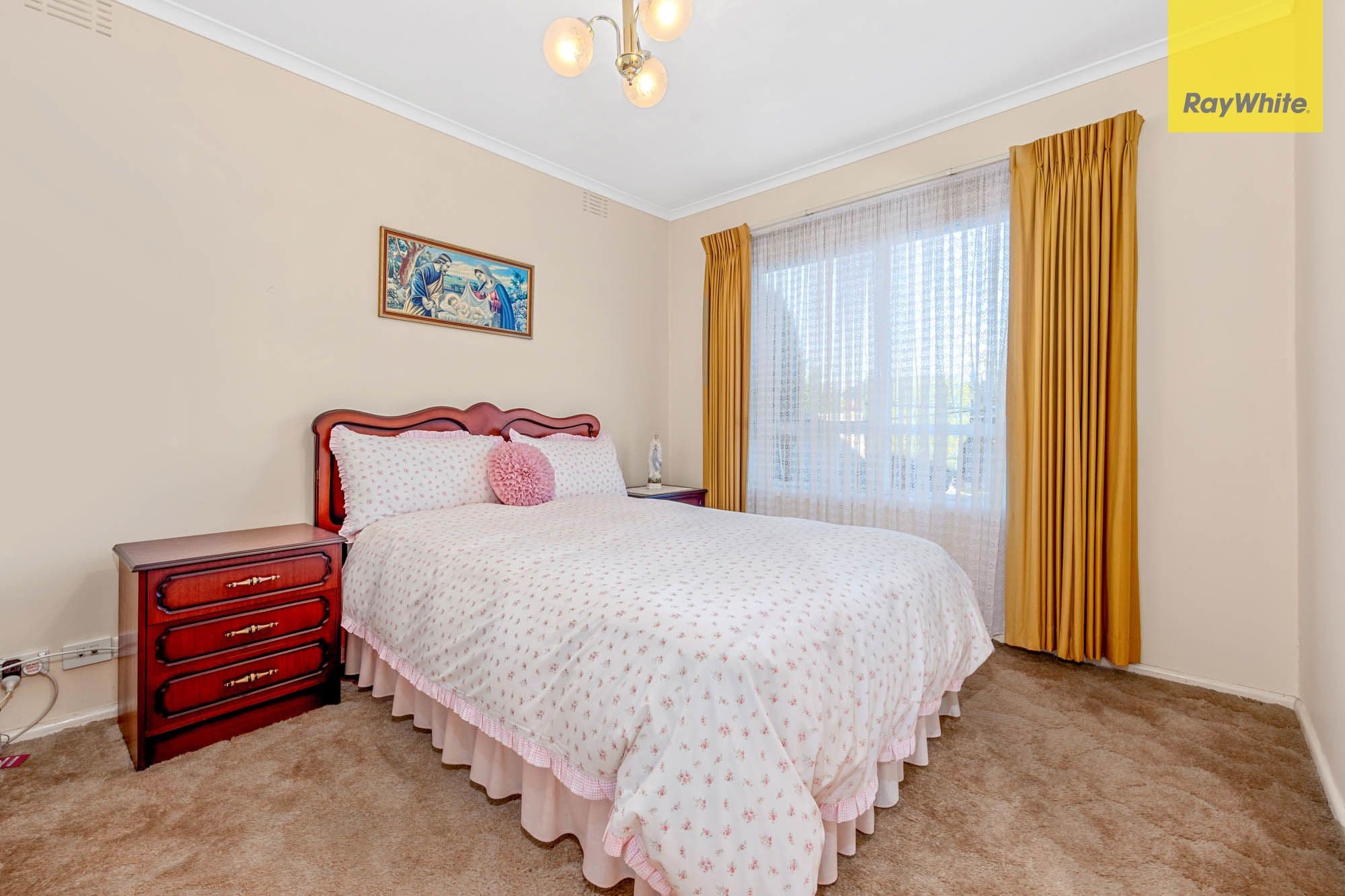 14 Stradbroke Drive, St Albans VIC 3021, St Albans - Thumbnail 7