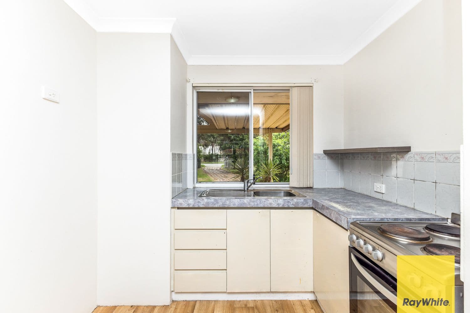 29 Clifton Street, Maddington WA 6109, Maddington - Thumbnail 3
