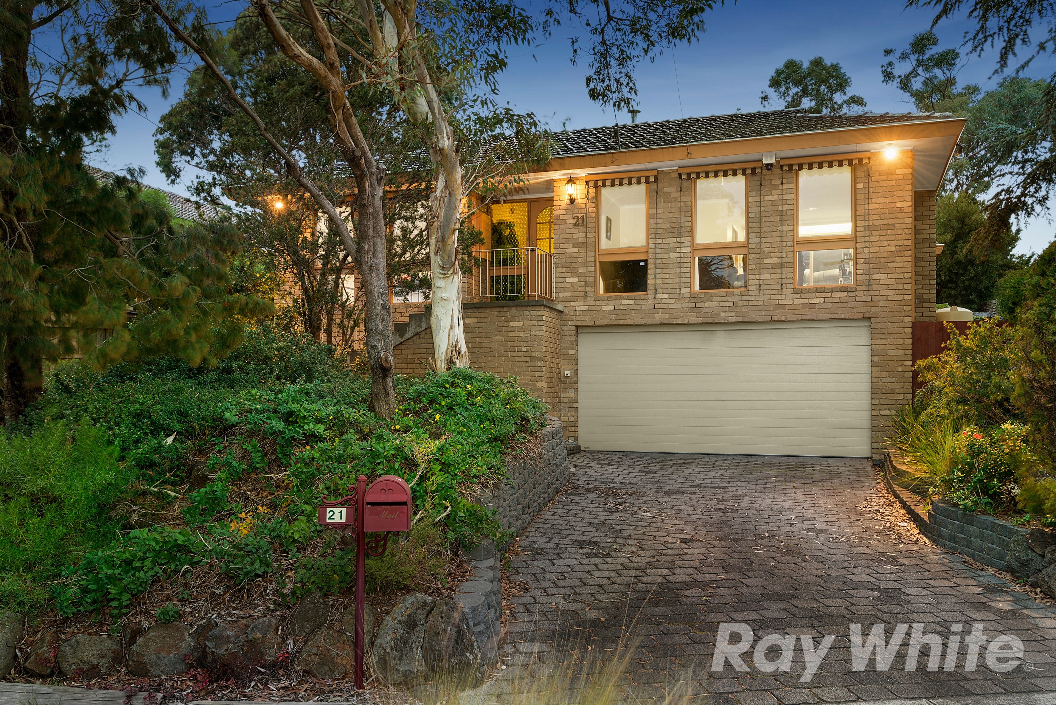 21 Ingleside Crescent, Glen Waverley VIC 3150, Glen Waverley - Image 1