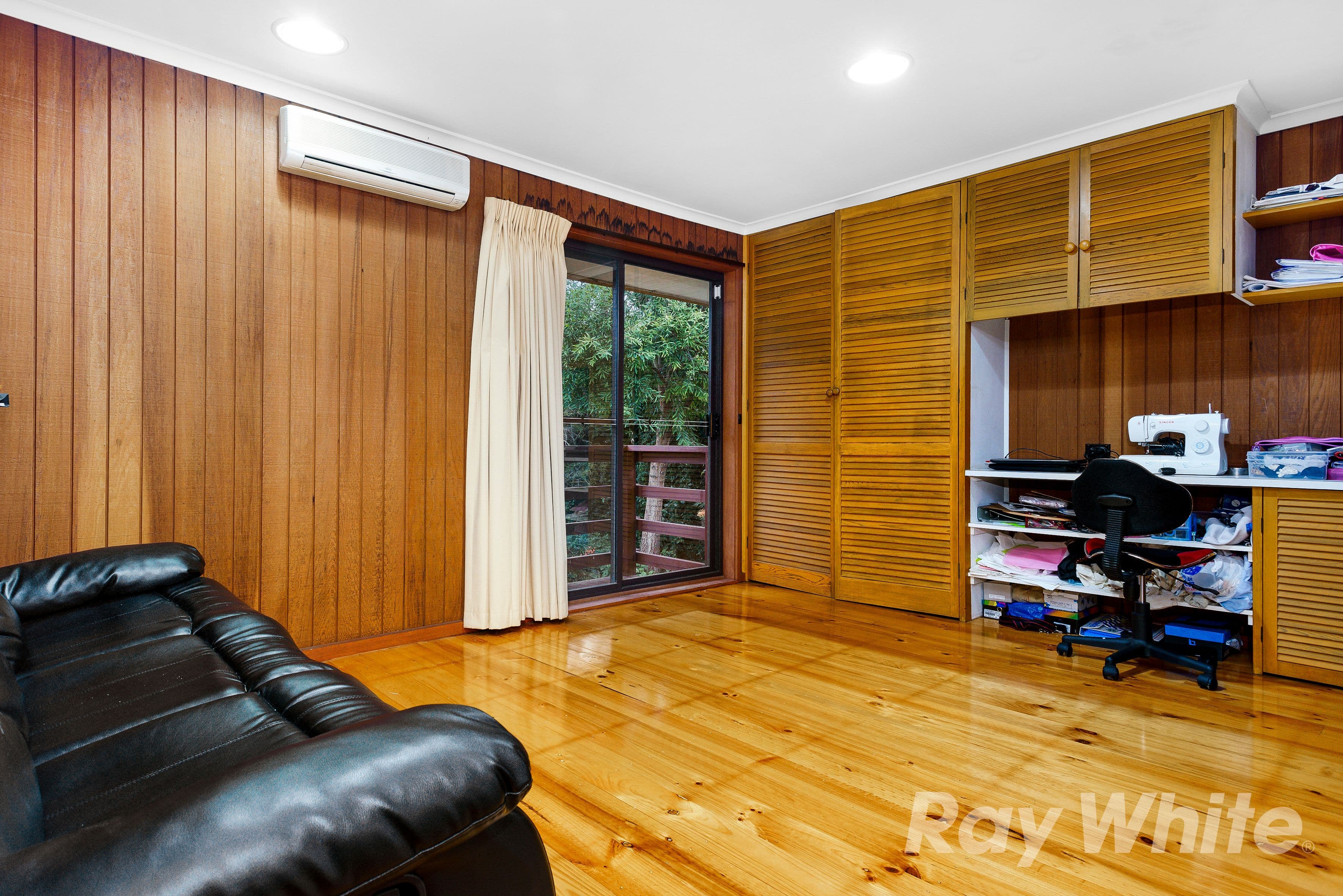 21 Ingleside Crescent, Glen Waverley VIC 3150, Glen Waverley - Thumbnail 5