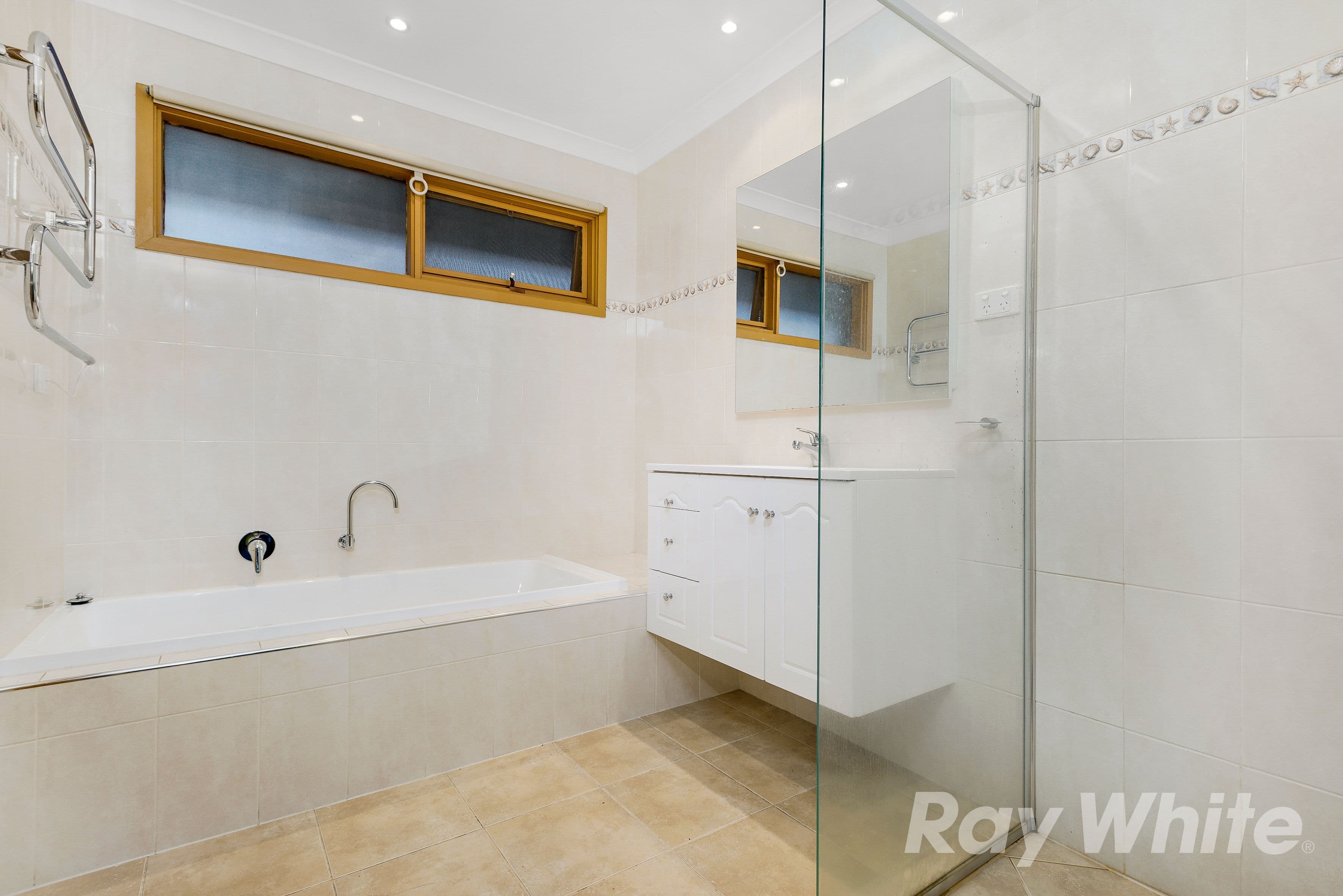 21 Ingleside Crescent, Glen Waverley VIC 3150, Glen Waverley - Thumbnail 6