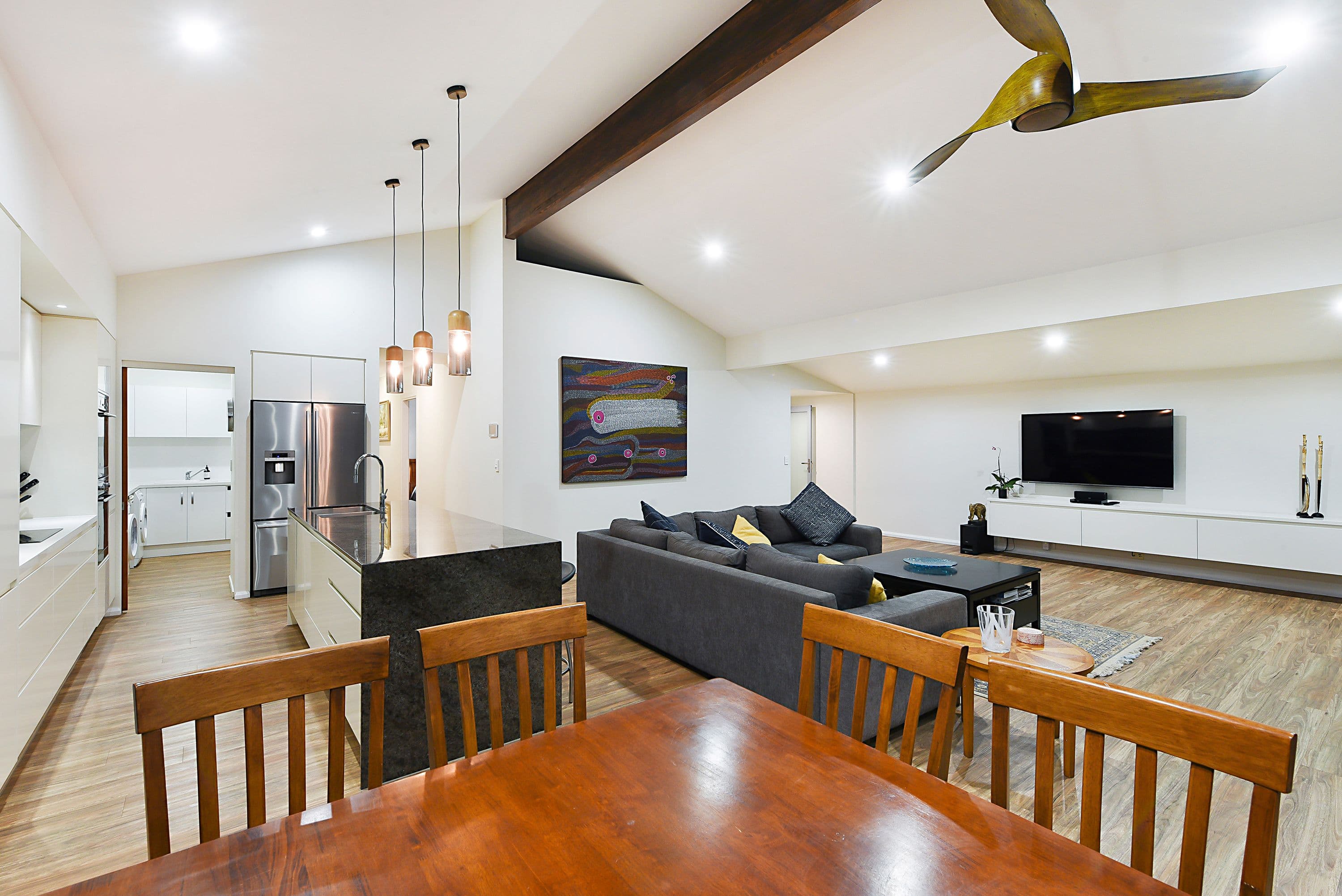 11 Le Mans Drive, Mermaid Waters QLD 4218, Mermaid Waters - Thumbnail 5
