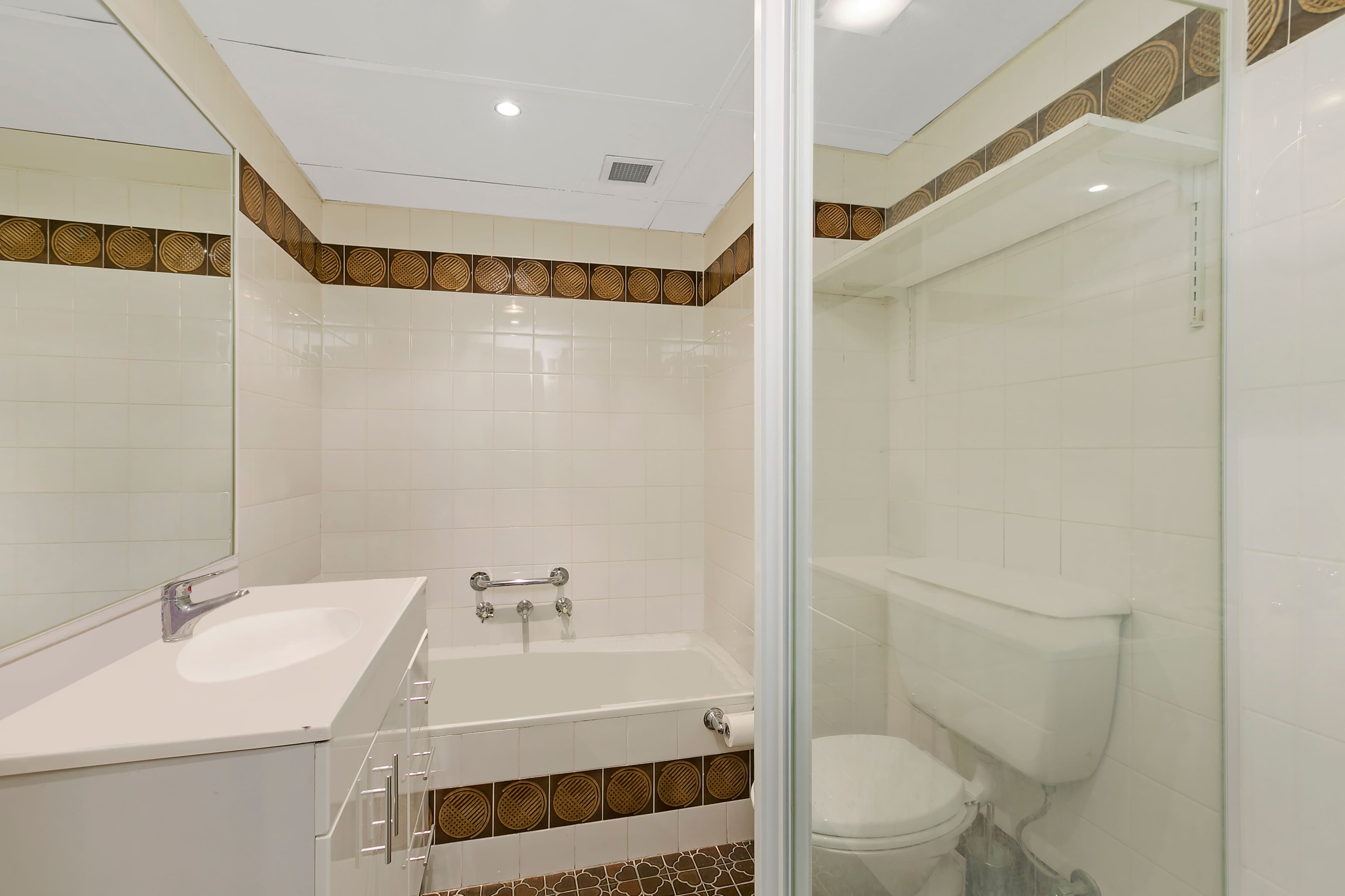 65 Bauer Street, Southport QLD 4215, Southport - Thumbnail 8