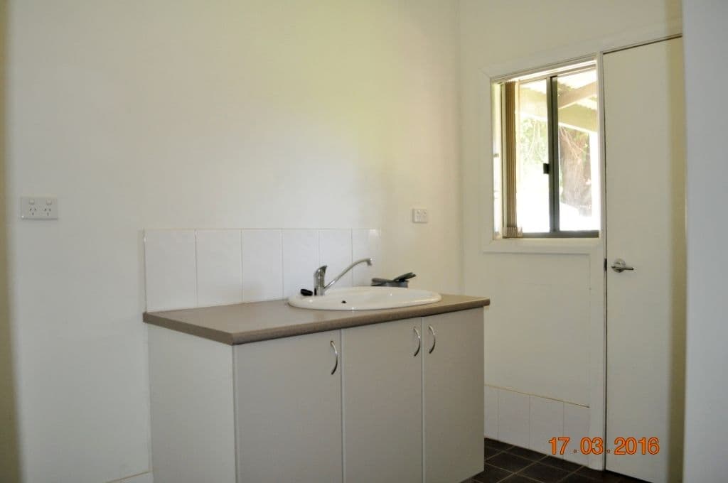31 Hovell Street, Cootamundra - Thumbnail 8