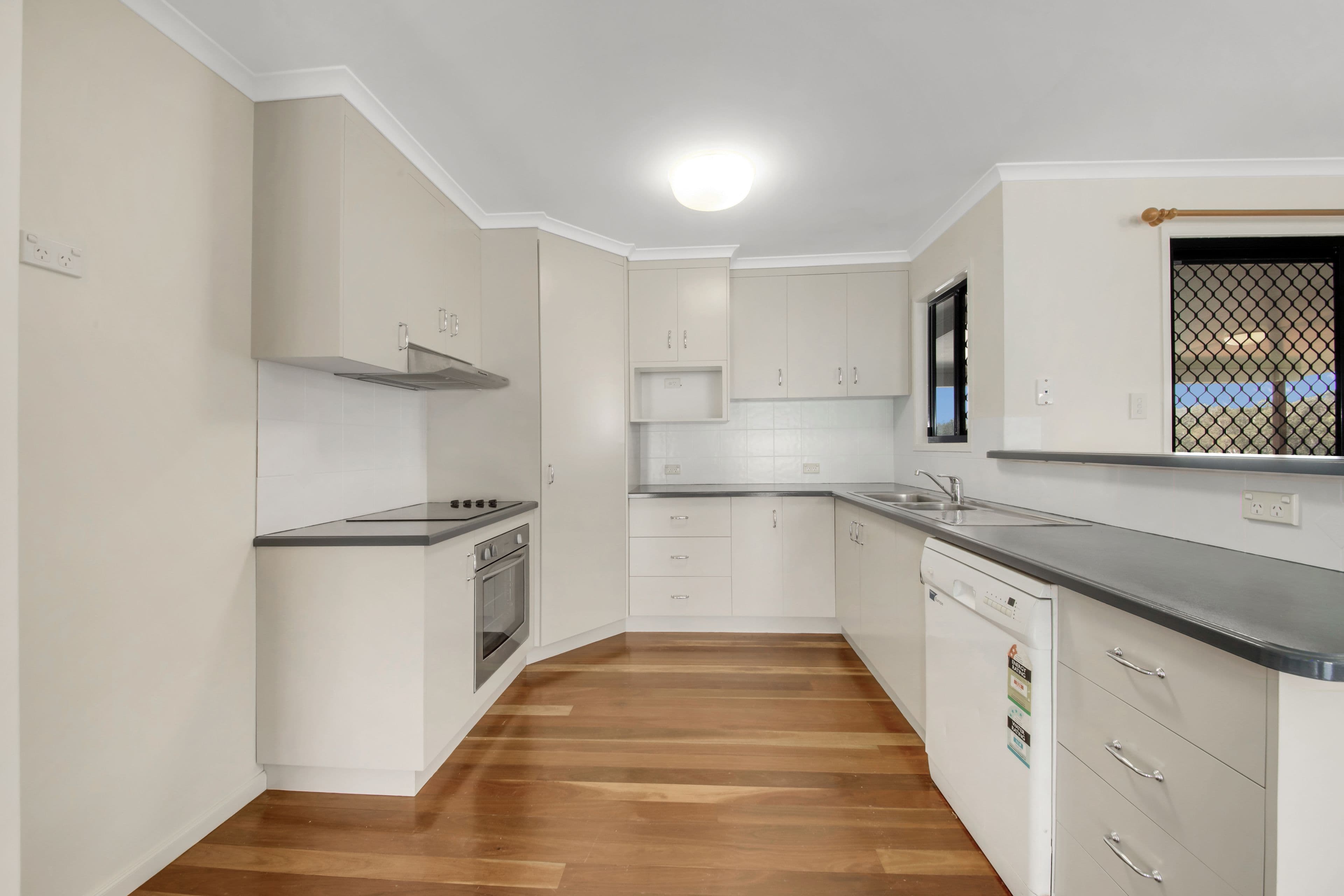 19 Carbeen Street, Kin Kora QLD 4680, Kin Kora - Thumbnail 5