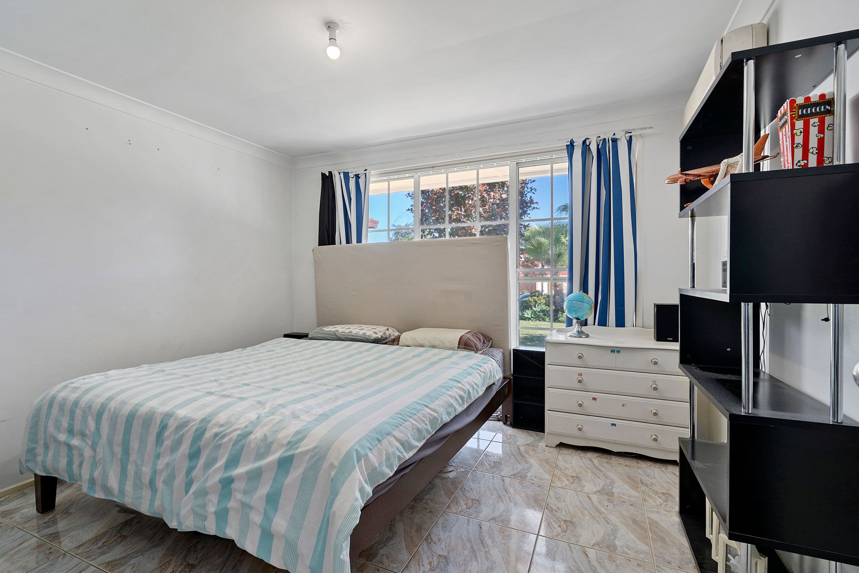 6 Falcon Close, Greenfield Park - Thumbnail 4