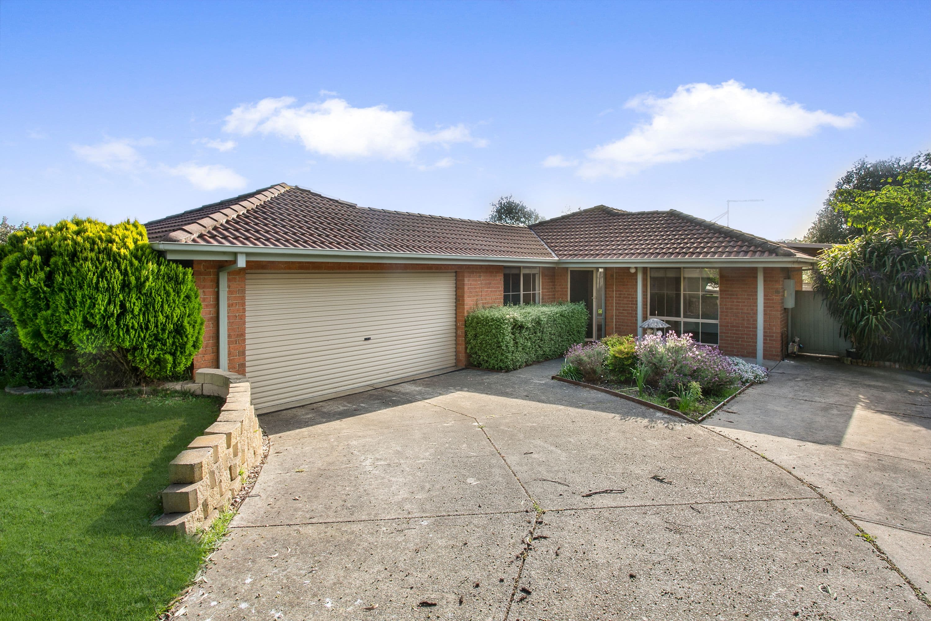 3 Raneen Place, Berwick VIC 3806, Berwick - Image 1
