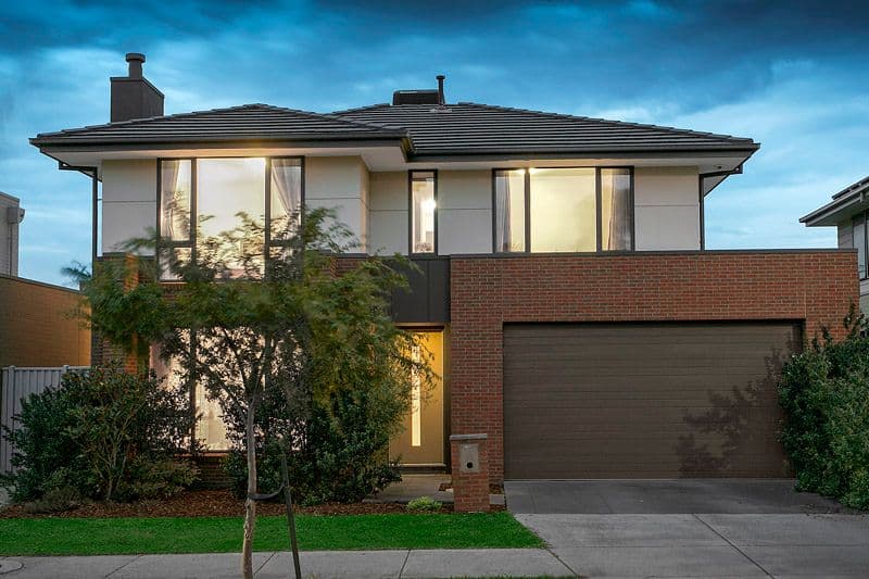 11 Dresden Drive, WATERWAYS VIC 3195, Waterways - Image 1