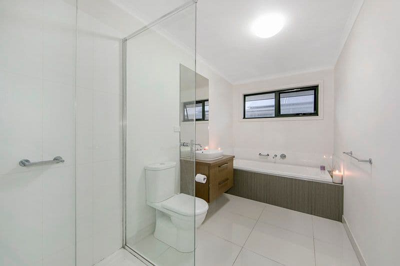 11 Dresden Drive, WATERWAYS VIC 3195, Waterways - Thumbnail 8