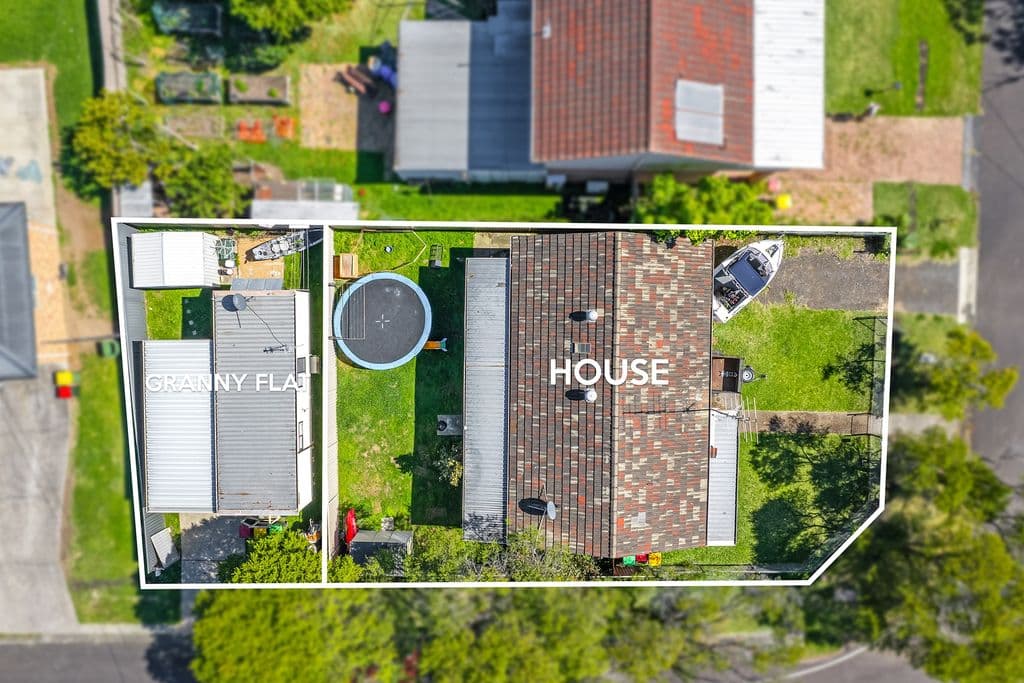 21 Kevin Street, Mannering Park - Thumbnail 3