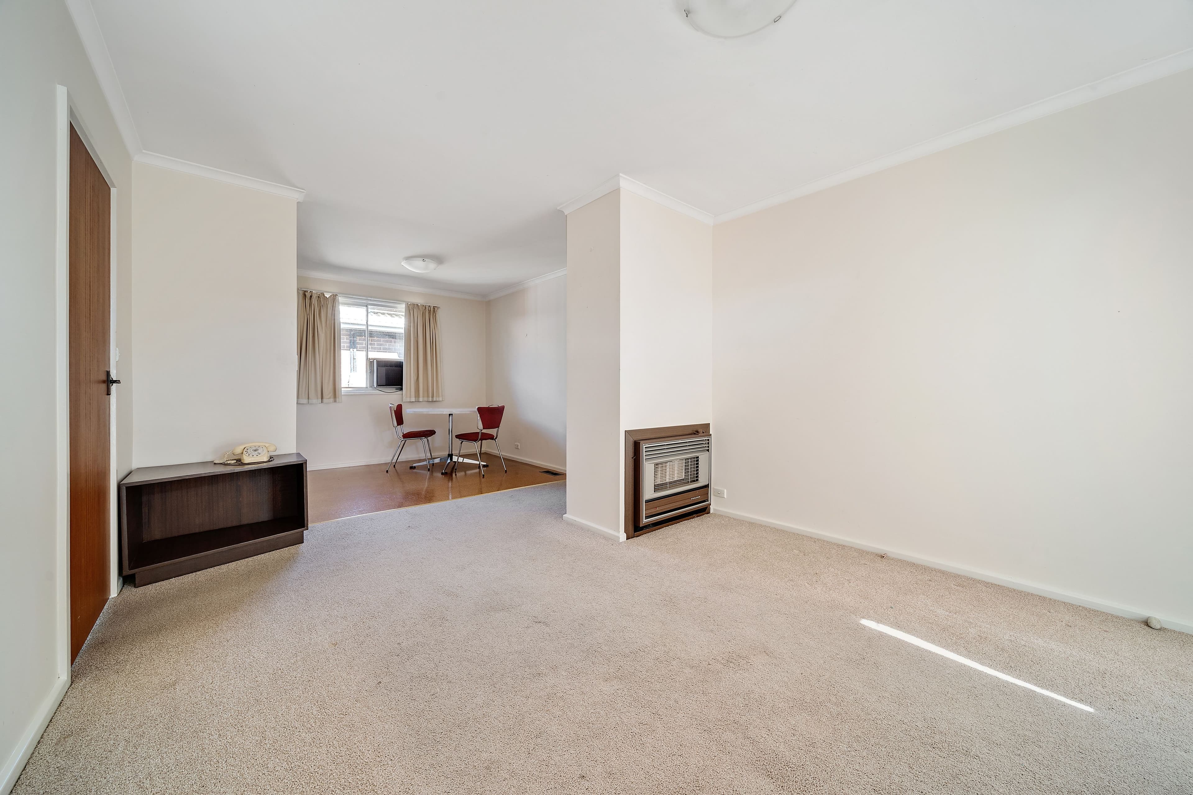 12 Southwell Street, Weetangera ACT 2614, Weetangera - Thumbnail 3