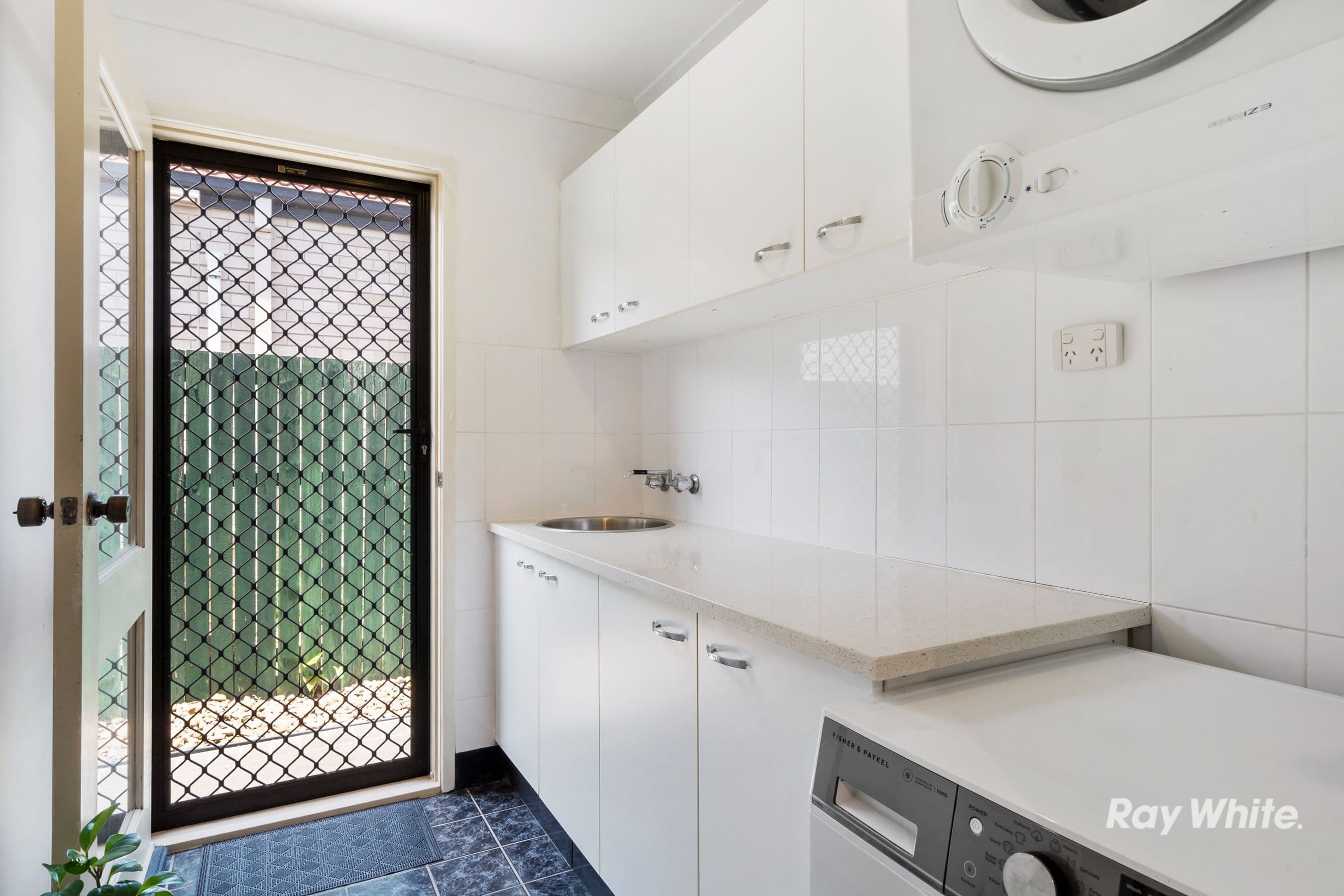 8 Justin Place, Crestmead QLD 4132, Crestmead - Thumbnail 4