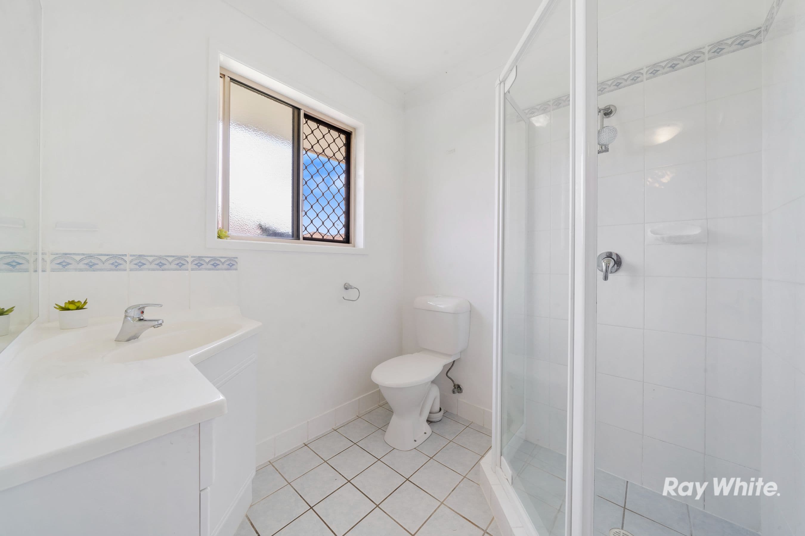 8 Justin Place, Crestmead QLD 4132, Crestmead - Thumbnail 8
