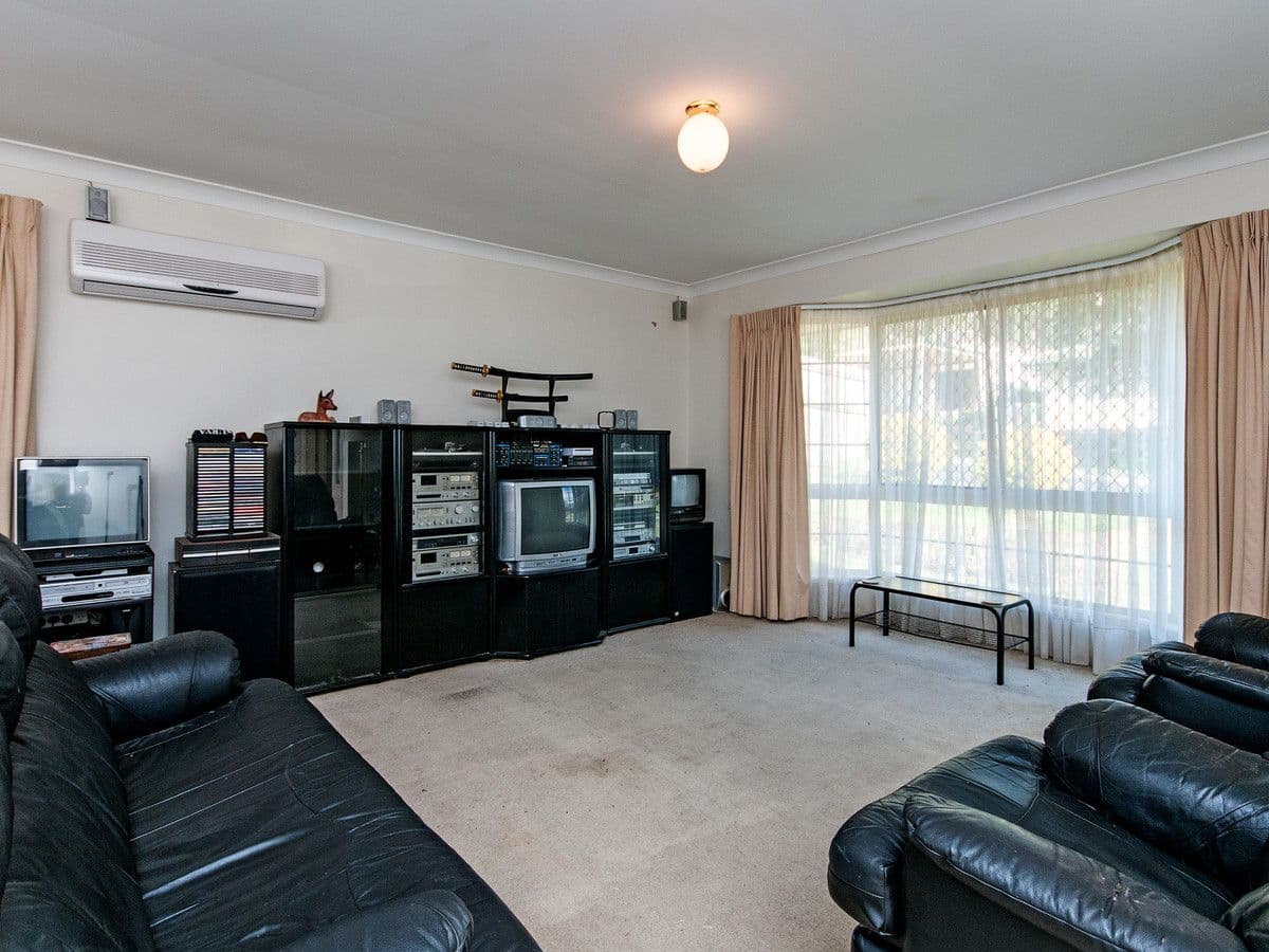 6 Oberon Street, SPRINGFIELD QLD 4300, Springfield - Thumbnail 2