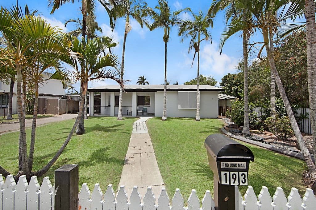 193 Upper Miles Avenue, Kelso QLD 4815, Kelso - Image 1