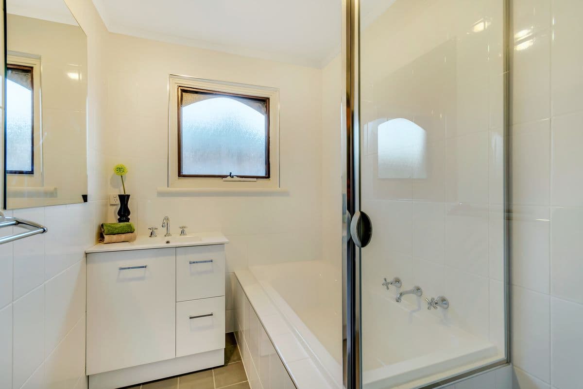 21 Hazel Terrace, Henley Beach South SA 5022, Henley Beach South - Thumbnail 5