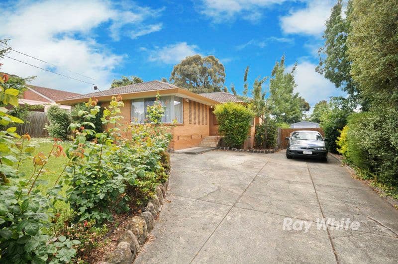 9 Hadlow Drive, WANTIRNA VIC 3152, Wantirna - Image 1