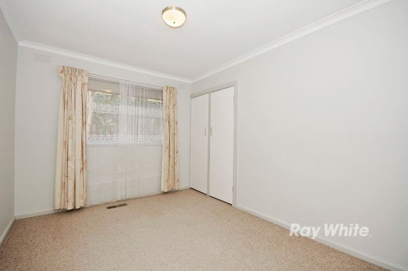 9 Hadlow Drive, WANTIRNA VIC 3152, Wantirna - Thumbnail 7