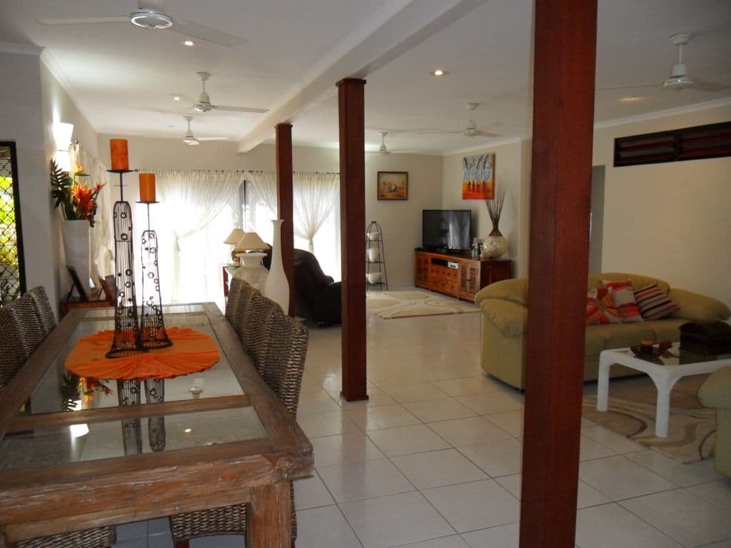 12 Teanna Court, EIMEO QLD 4740, Eimeo - Thumbnail 2