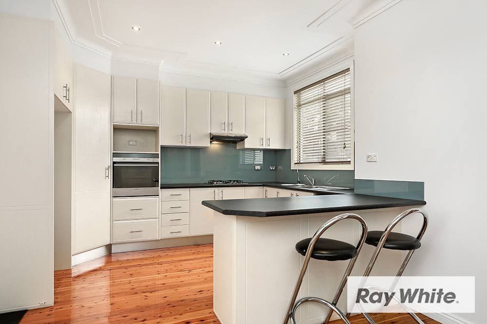 2 Dawes Avenue, Regents Park - Thumbnail 3