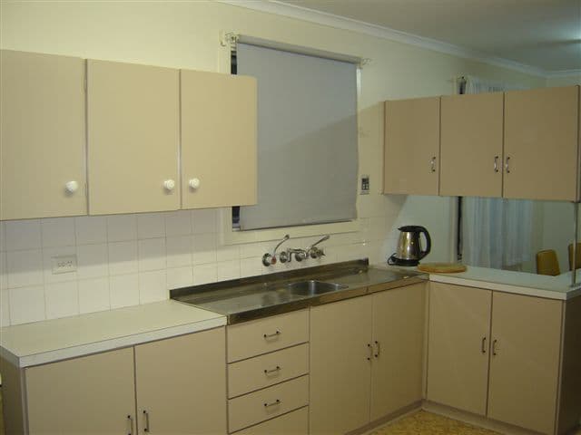 32 Gail Crescent, MURRAY BRIDGE SA 5253, Murray Bridge - Thumbnail 2