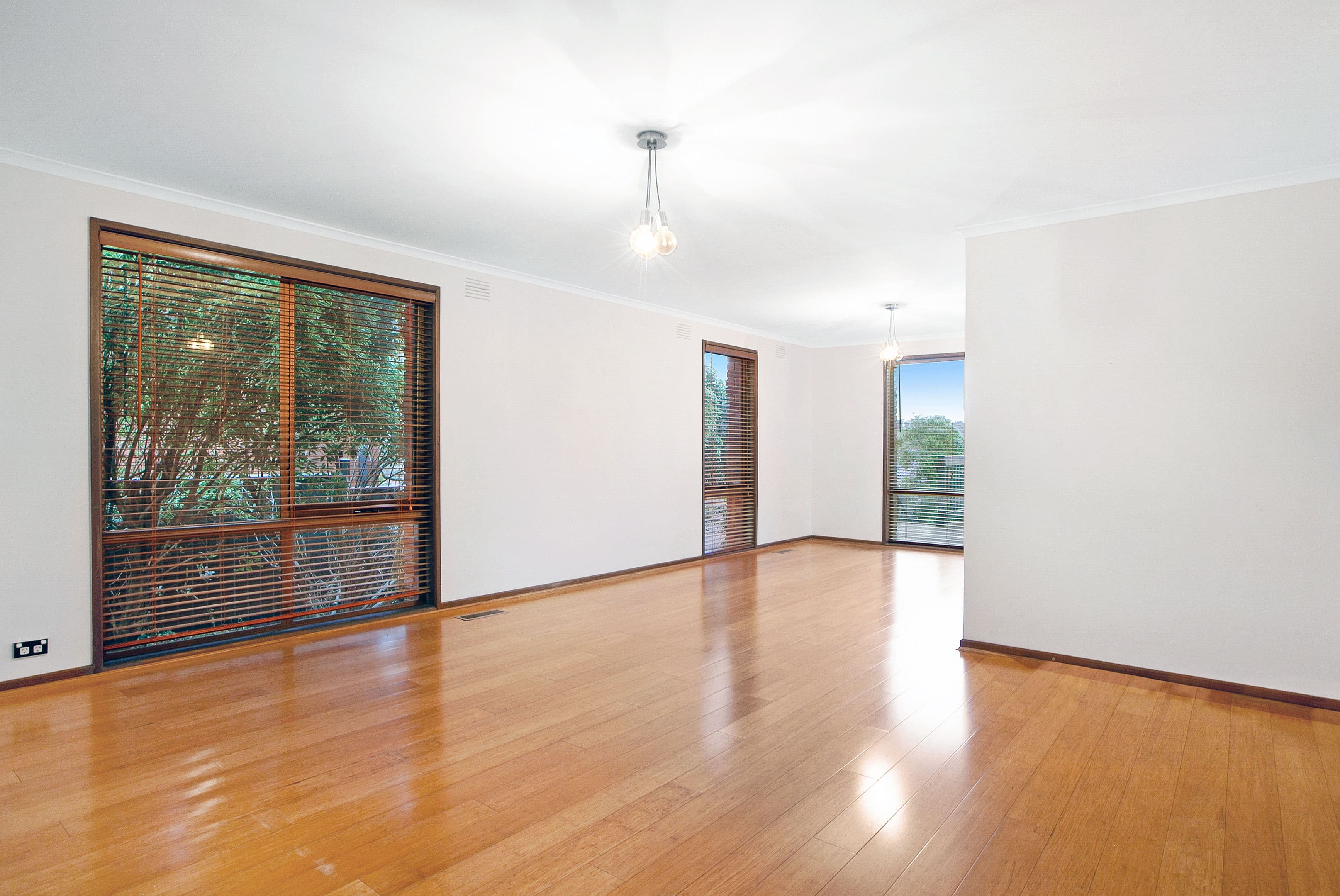 39 Manoel Avenue, Reservoir VIC 3073, Reservoir - Thumbnail 3