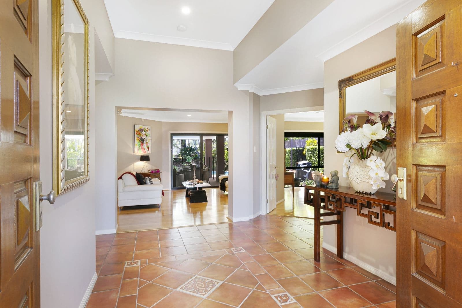 29 Chichester Drive, Arundel QLD 4214, Arundel - Thumbnail 3