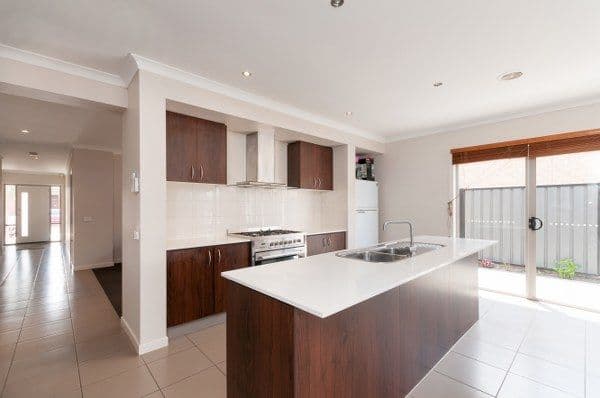 20 Domain Way, CRAIGIEBURN VIC 3064, Craigieburn - Thumbnail 2