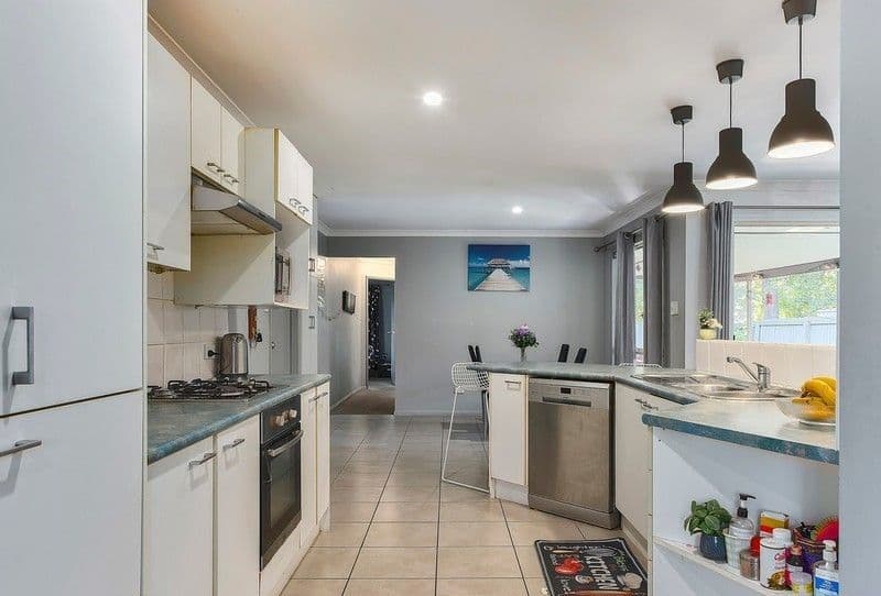 127 Cambridge Crescent, Fitzgibbon QLD 4018, Fitzgibbon - Thumbnail 6