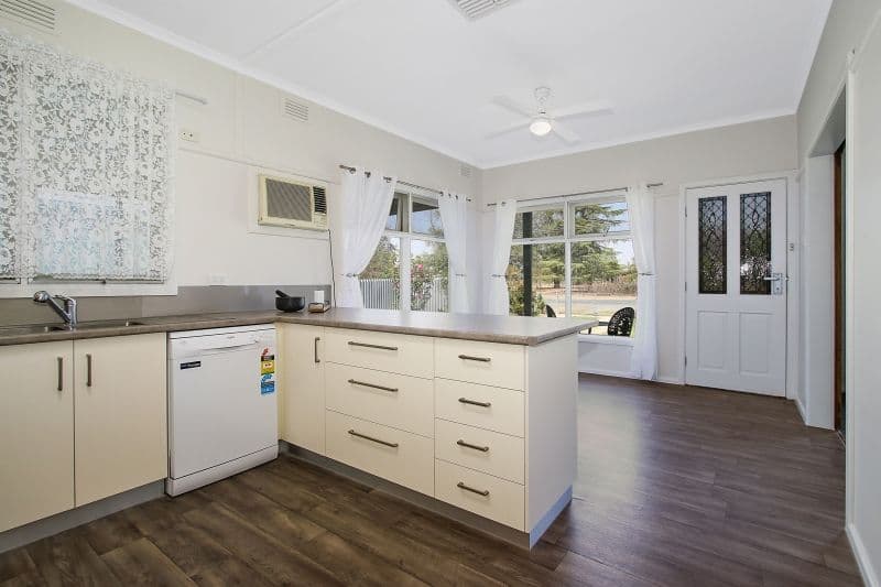 7 Pioneer Drive, Walla Walla - Thumbnail 5