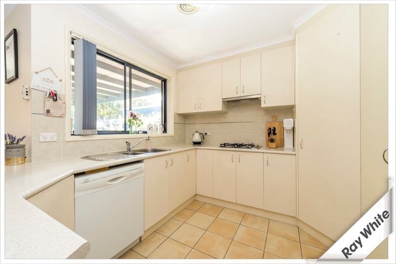 11 Yass Road, Queanbeyan NSW 2620, Queanbeyan East - Thumbnail 5