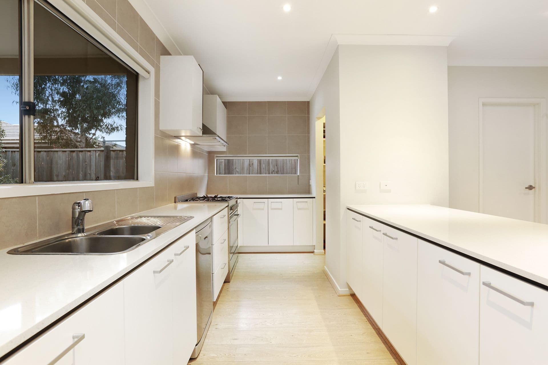 51 Kingsford Drive, Point Cook VIC 3030, Point Cook - Thumbnail 3