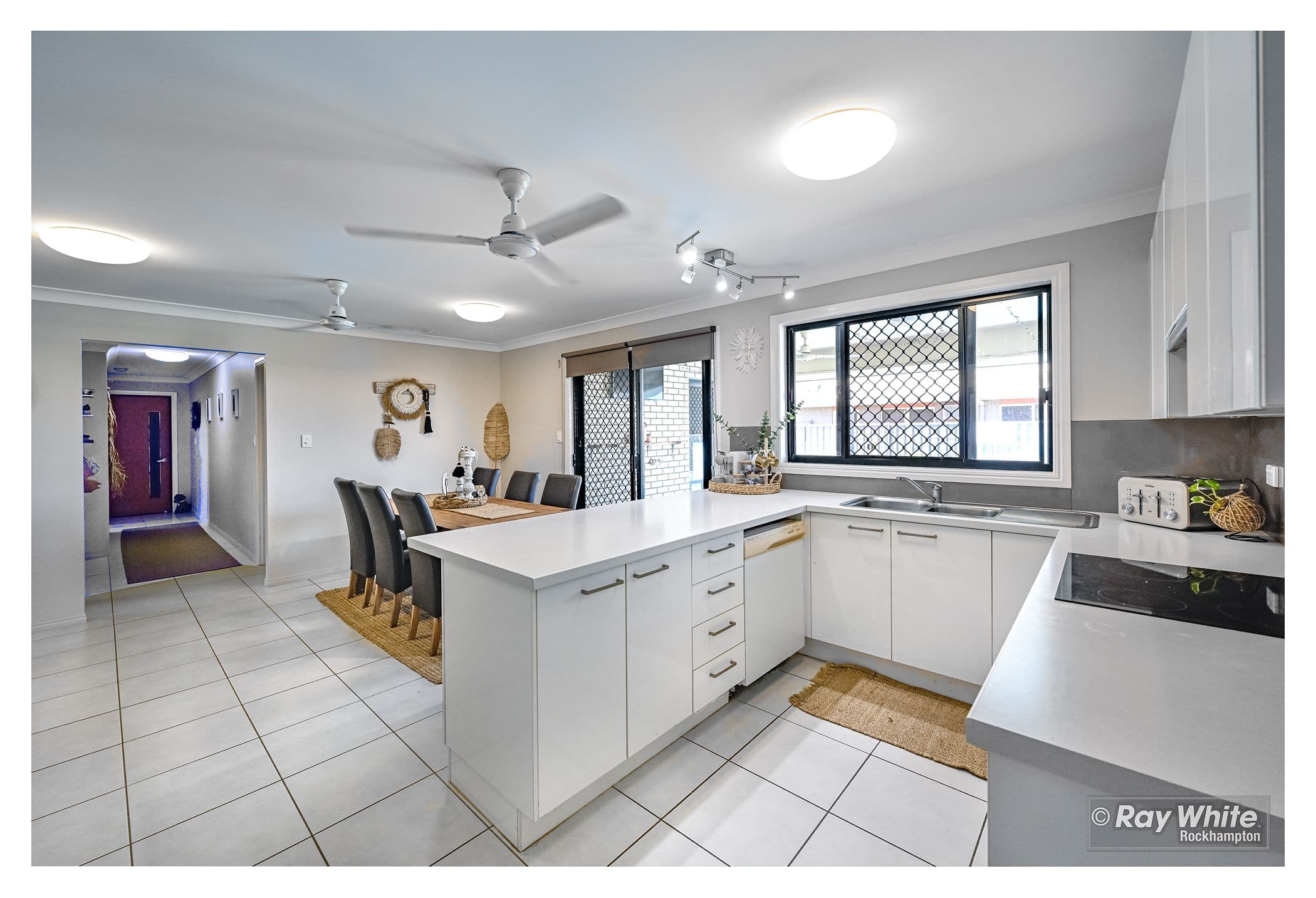 11 Jamie Crescent, Gracemere QLD 4702, Gracemere - Thumbnail 7