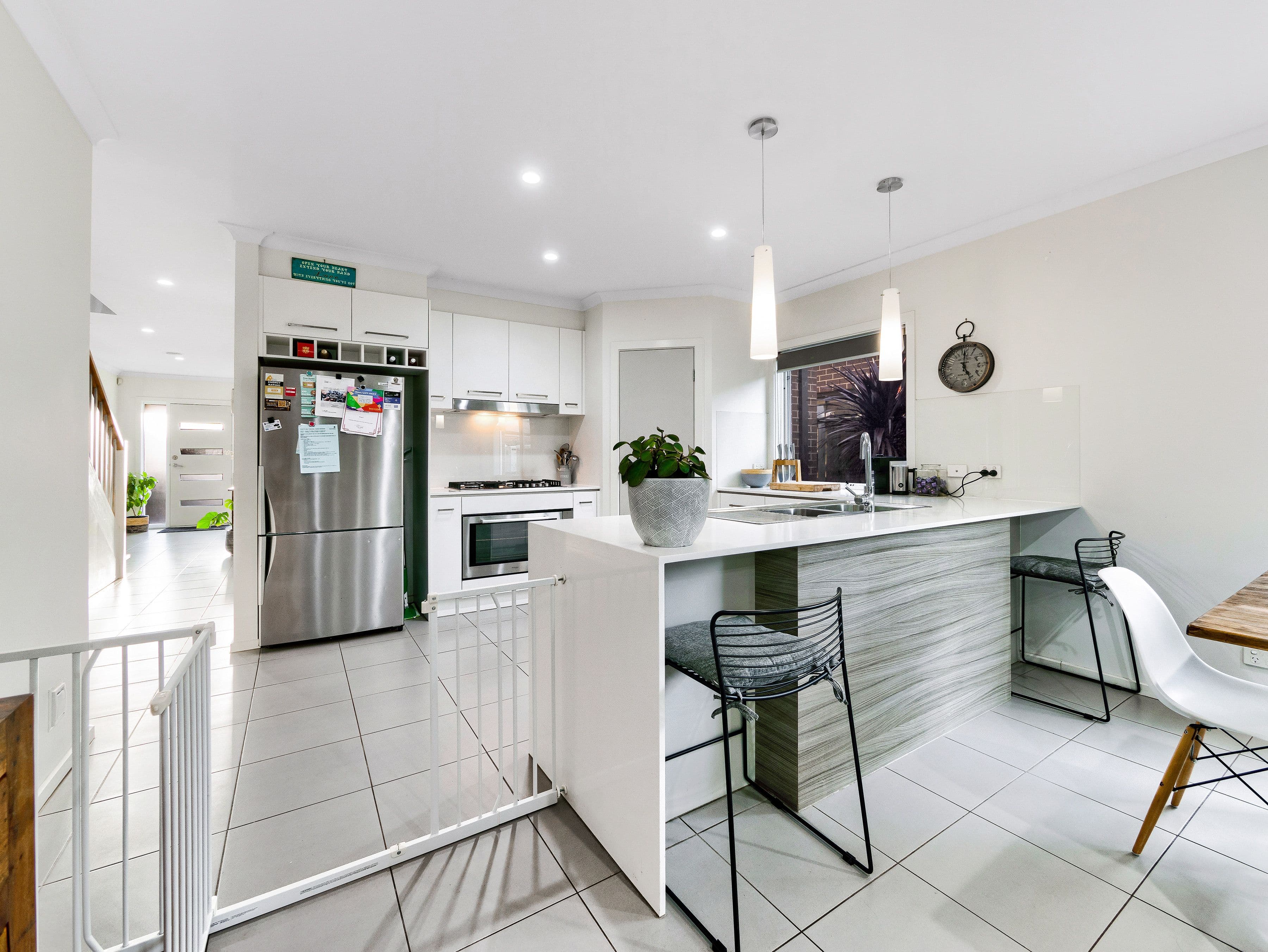 5 Clovelly Way, Officer VIC 3809, Officer - Thumbnail 3
